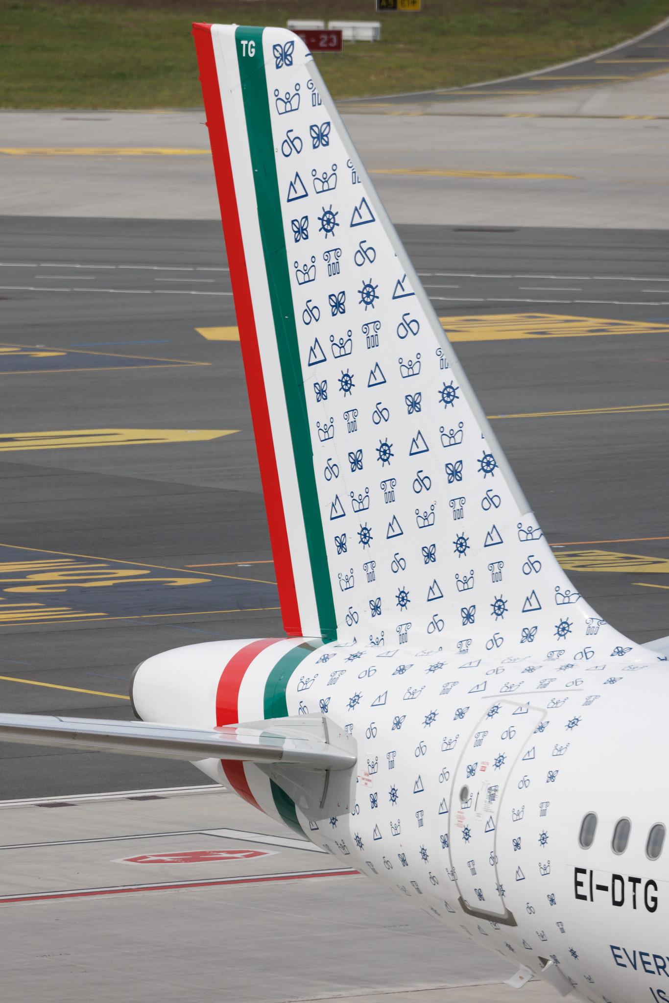 Hamburg Airport: ITA Airways (AZ / ITY) | Livery: Friuli-Venezia Giulia Livery | Airbus A320-216 A320 | EI-DTG | MSN 03921