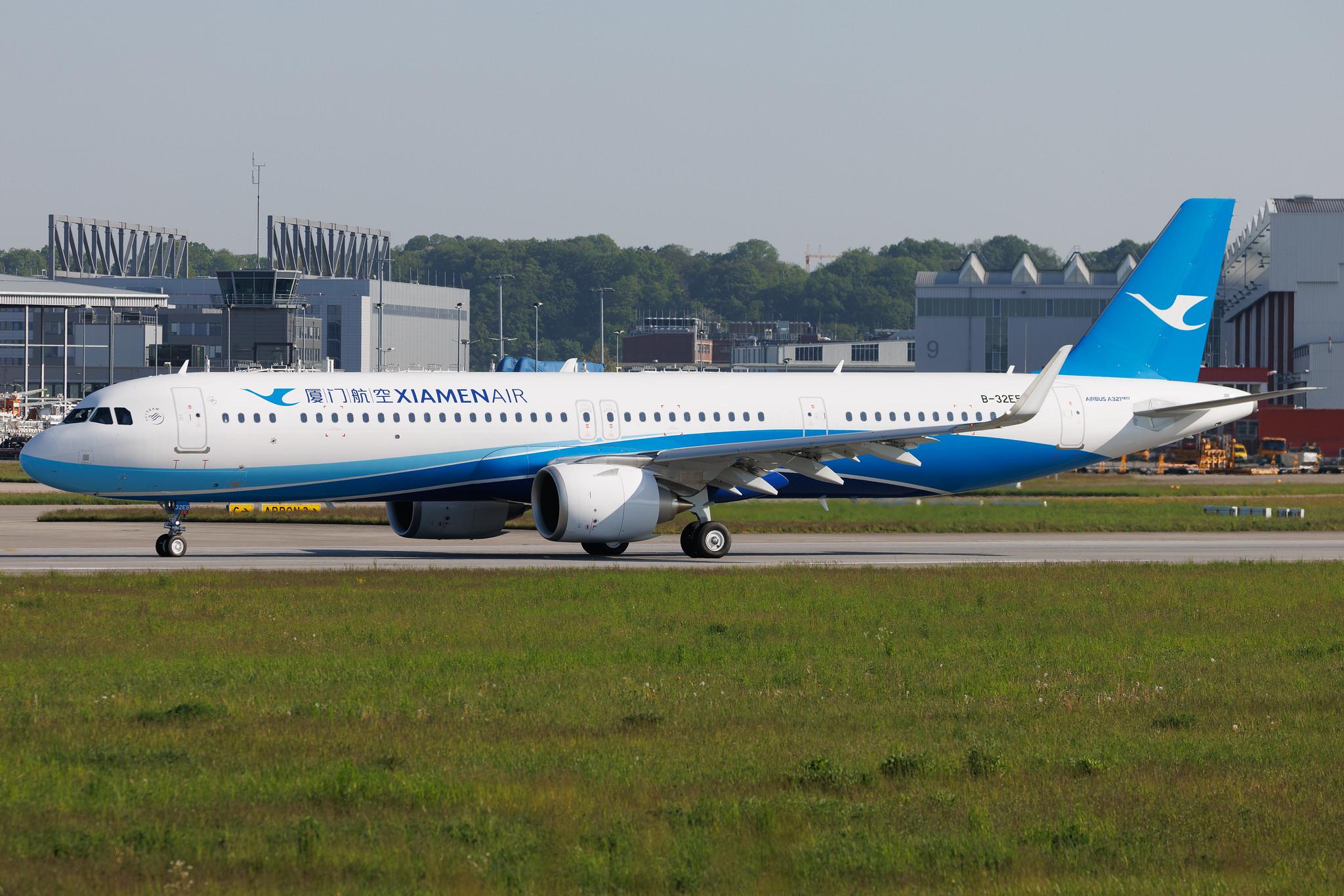 Hamburg Finkenwerder: Xiamen Air (MF / CXA) | Airbus A321-251NX A21N | B-32E5 | MSN 11371