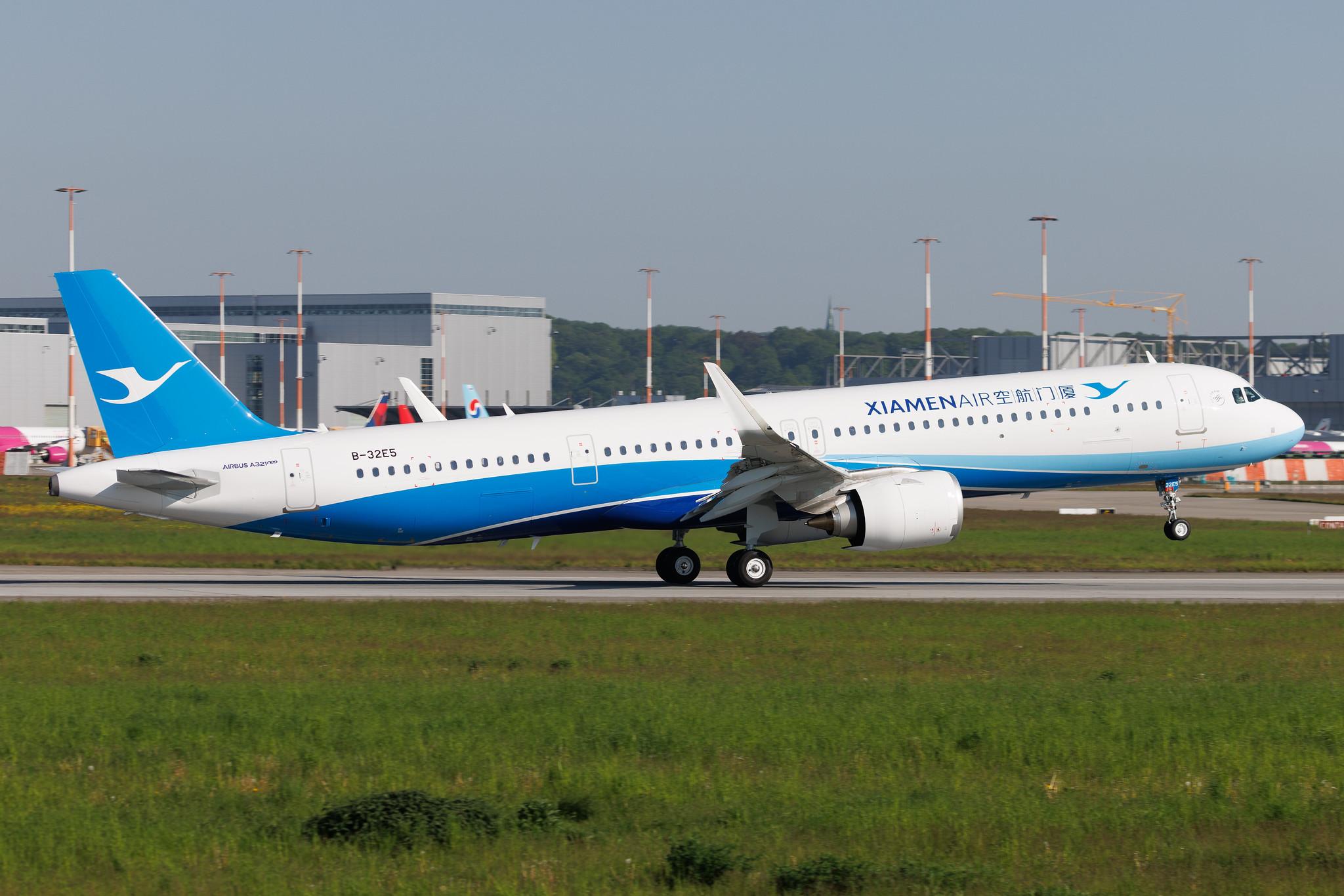 Hamburg Finkenwerder: Xiamen Air (MF / CXA) | Airbus A321-251NX A21N | B-32E5 | MSN 11371