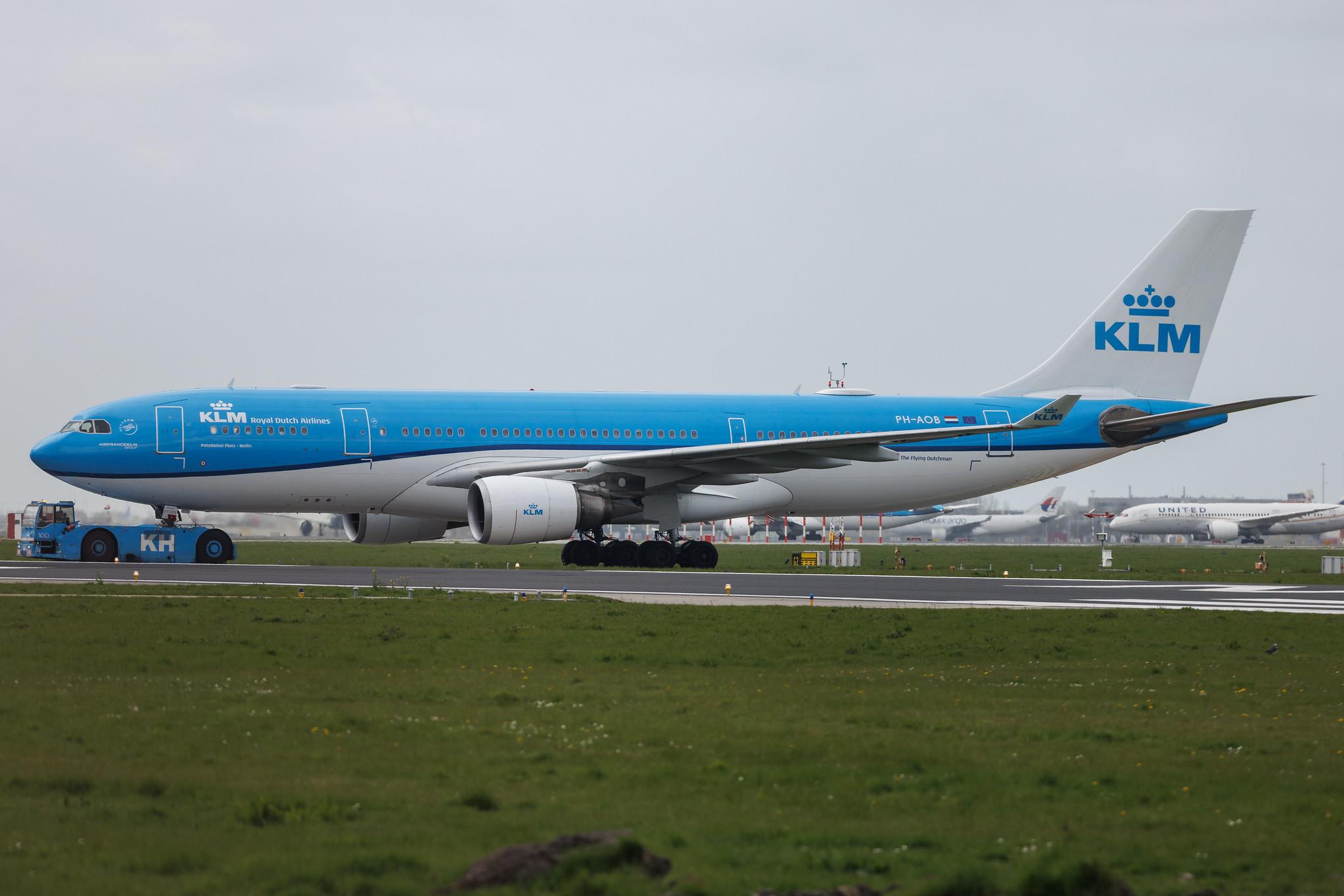 Amsterdam Schiphol: KLM (KL / KLM) | Airbus A330-203 A332 | PH-AOB | MSN 0686