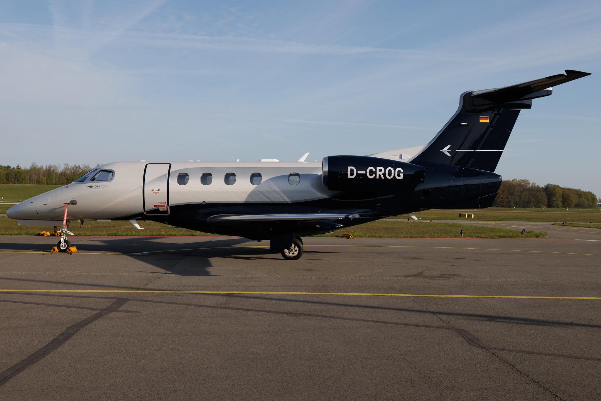 Hamburg Airport: Air Hamburg (/ AHO) | Embraer Phenom 300 E55P | D-CROG | MSN 50500511