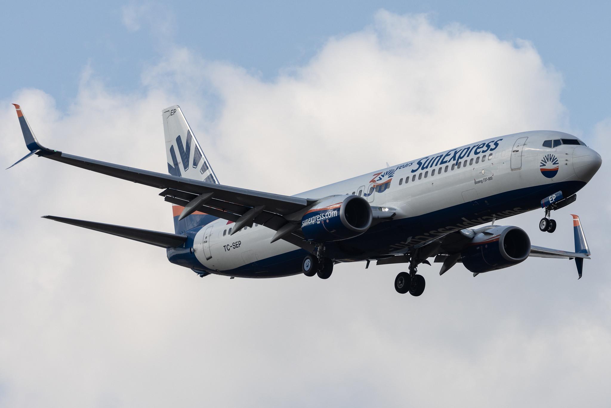 Flughafen Berlin Brandenburg: SunExpress (XQ / SXS) | Boeing 737-8HC B738 | TC-SEP | MSN 61180