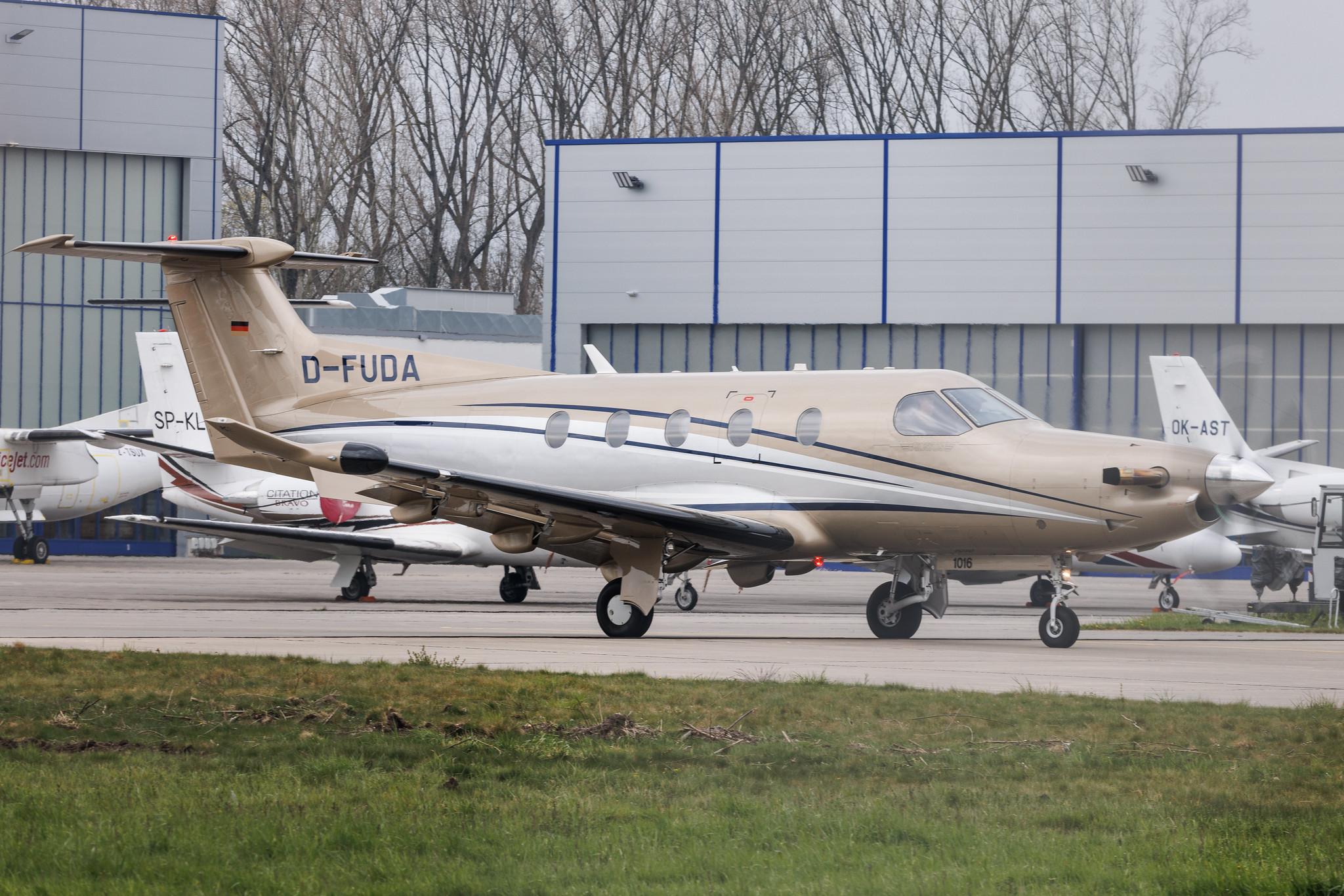 Verkehrslandeplatz Mönchengladbach: Private owner | Pilatus PC-12 NG PC12 | D-FUDA | MSN 1016