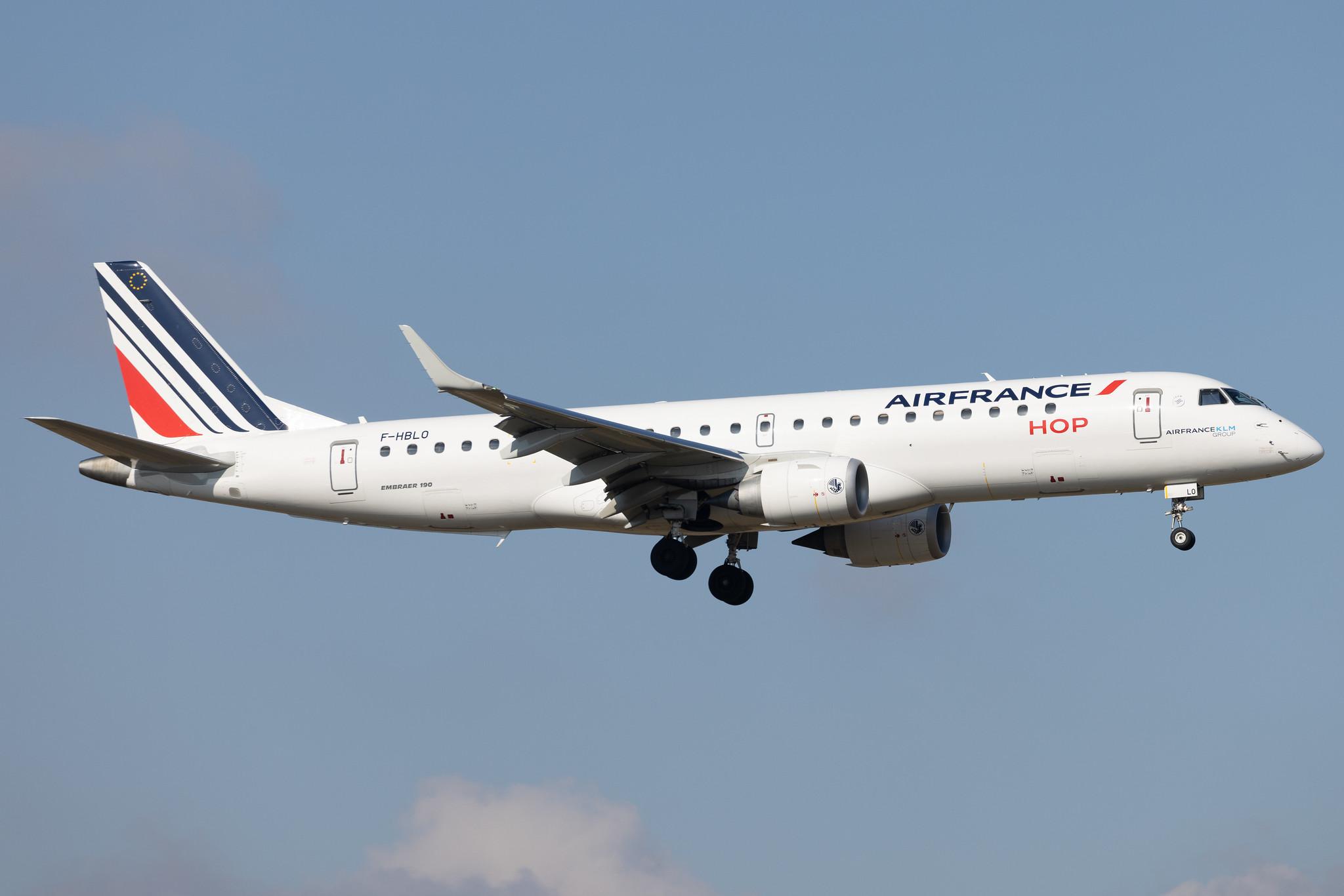 Flughafen Berlin Brandenburg: Air France (AF / AFR) | Operator: Air France Hop | Embraer E190STD E190 | F-HBLO | MSN 19000770