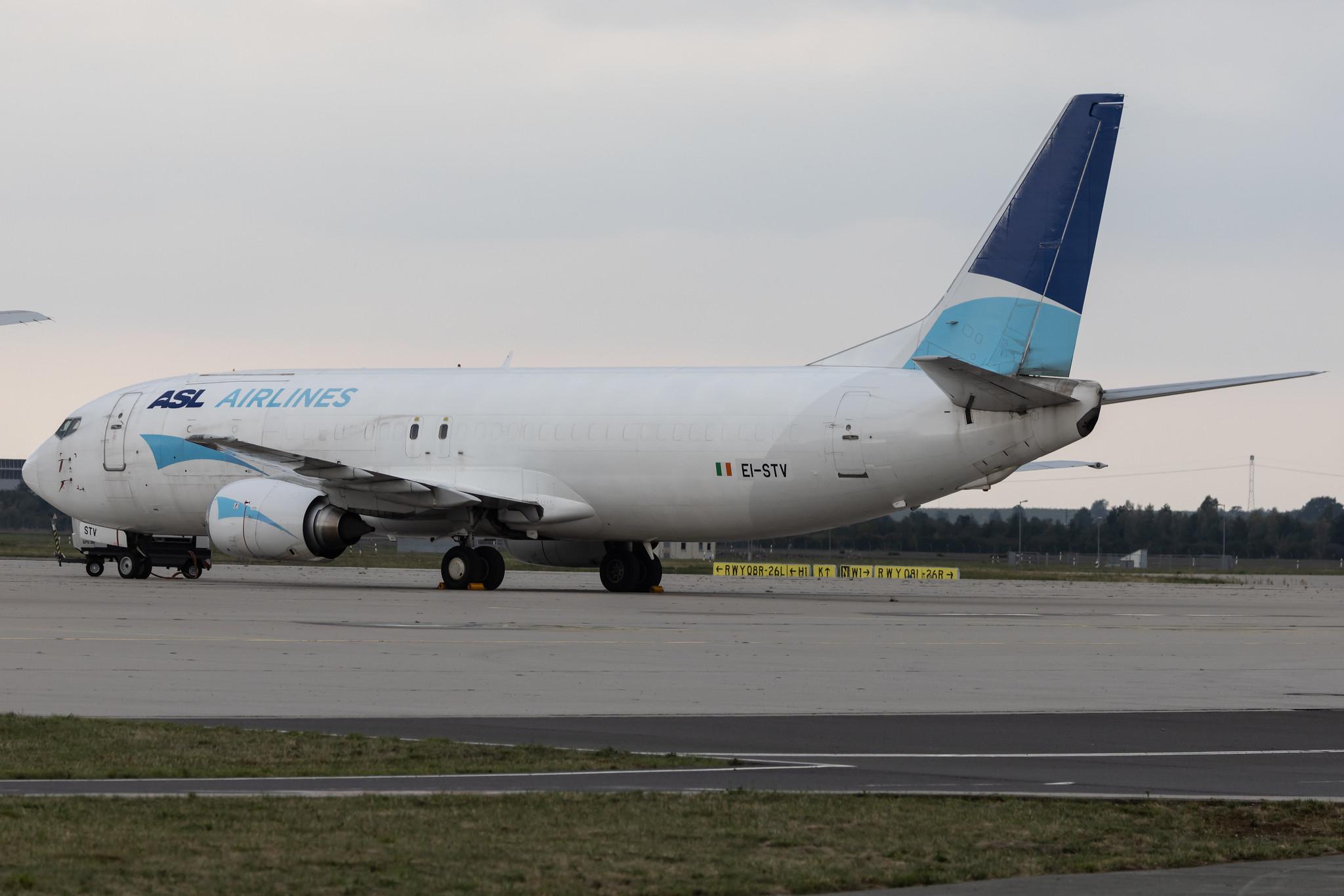 Leipzig Halle Airport: ASL Airlines (/ ABR) | Boeing 737-43Q(SF) B734 | EI-STV | MSN 28494