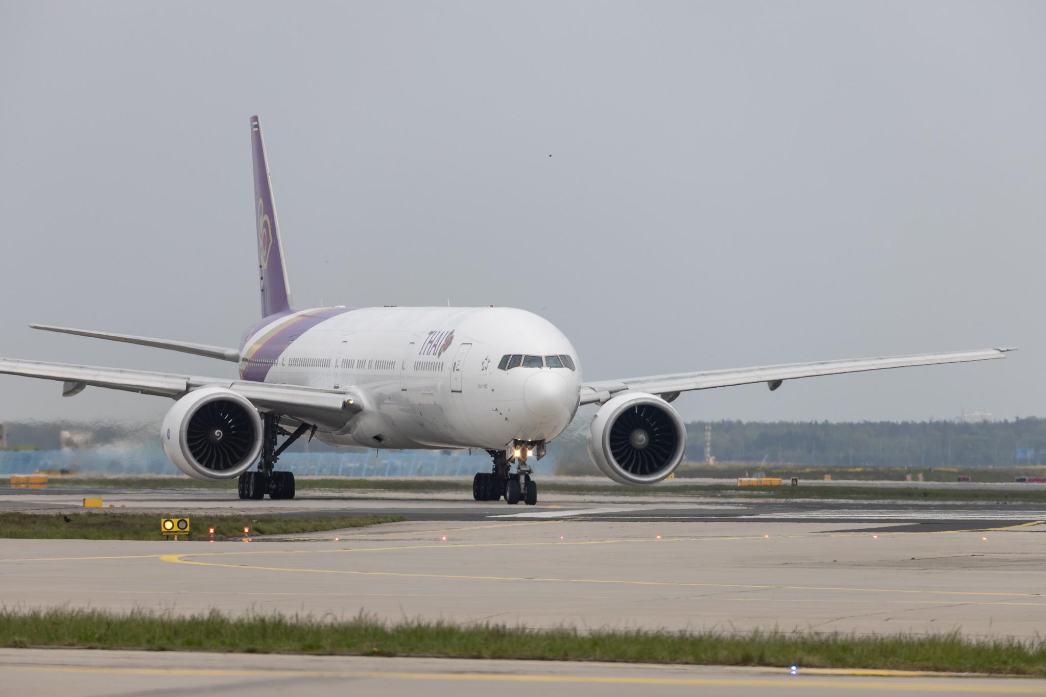 Frankfurt Airport: Thai Airways (TG / THA) | Boeing 777-3AL(ER) B77W | HS-TKM | MSN 41522
