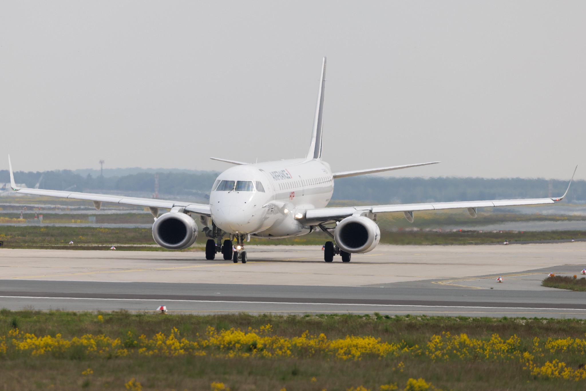 Frankfurt Airport: Air France (AF / AFR) | Operator: Air France Hop | Embraer E190STD E190 | F-HBLM | MSN 19000768