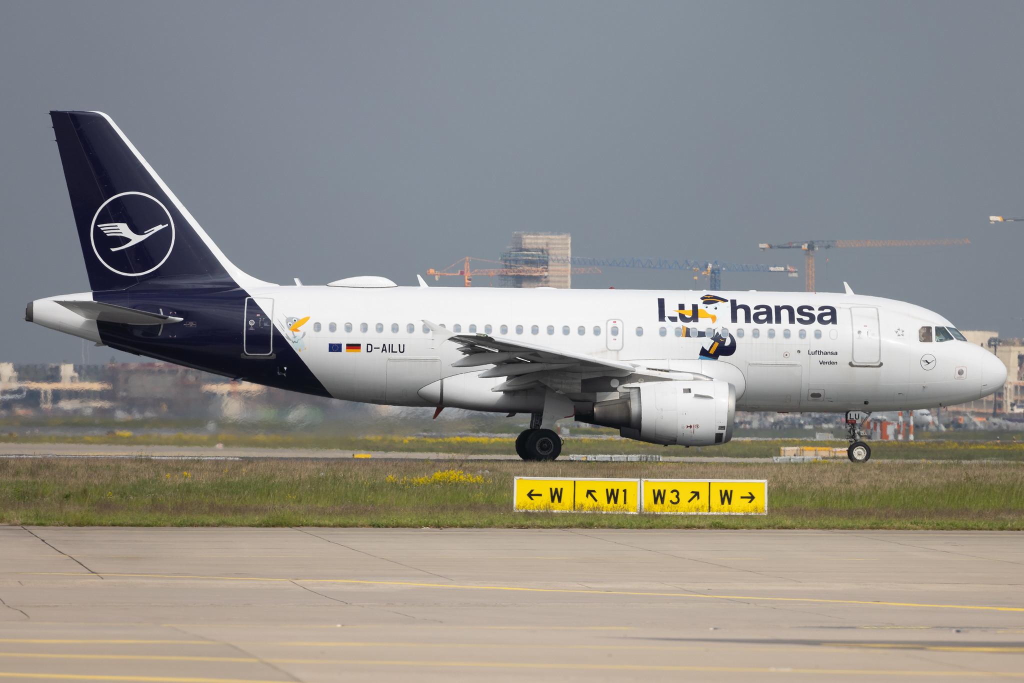 Frankfurt Airport: Lufthansa (LH / DLH) | Livery: Lu Sticker | Airbus A319-114 A319 | D-AILU | MSN 0744