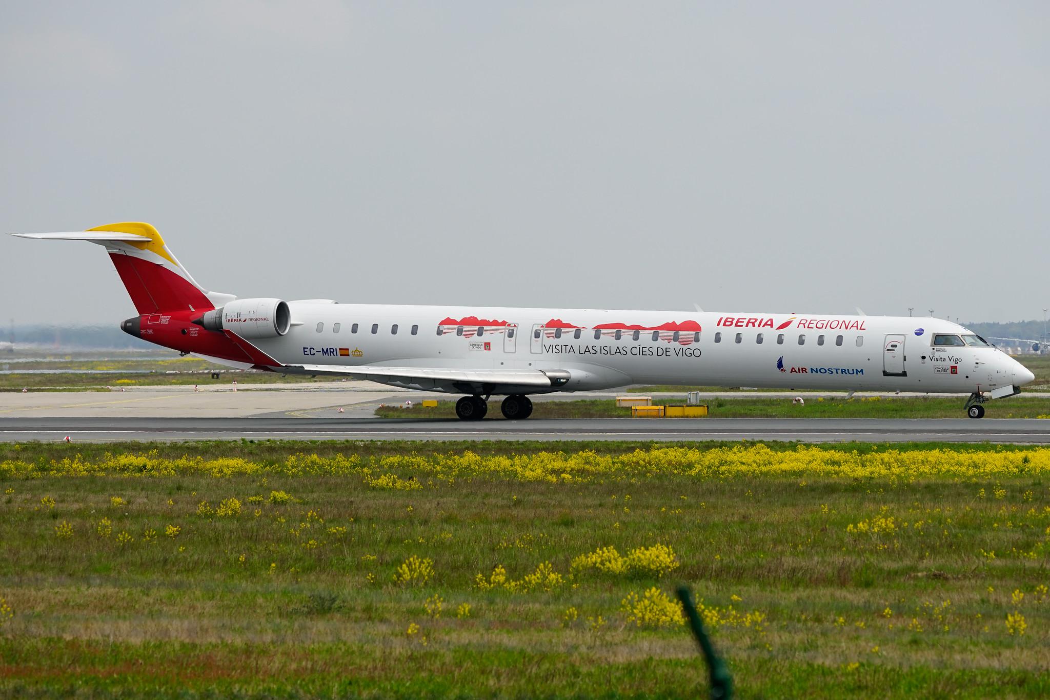 Frankfurt Airport: Iberia Regional (IB / IBE) |  Livery: Islas Cies Livery | Operator: Air Nostrum |  Mitsubishi CRJ-1000 CRJX | EC-MRI | MSN 19056