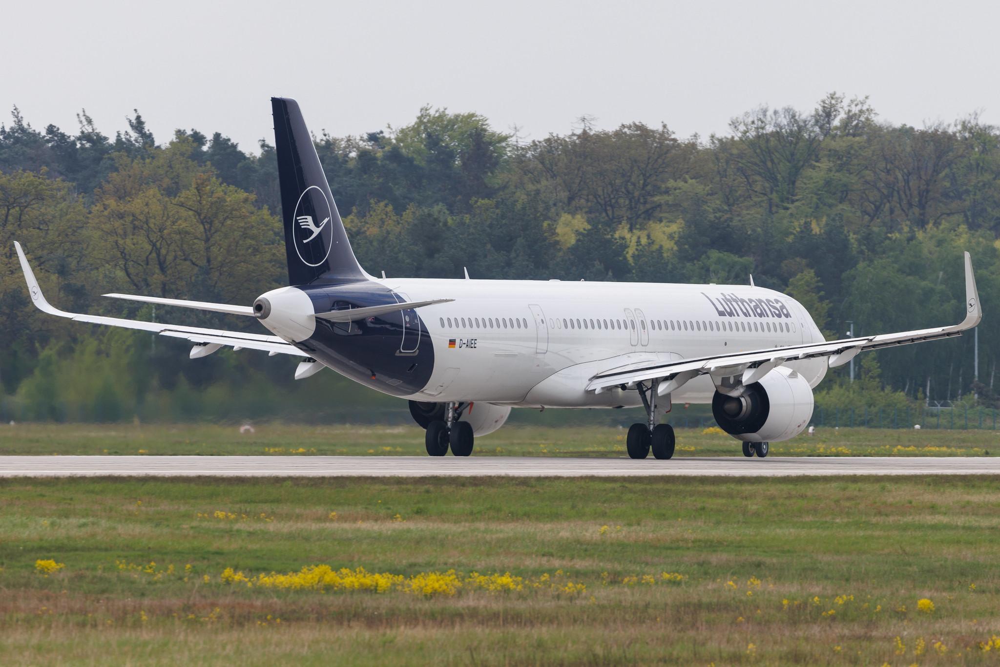 Frankfurt Airport: Lufthansa (LH / DLH) | Airbus A321-271NX A21N | D-AIEE | MSN 9046