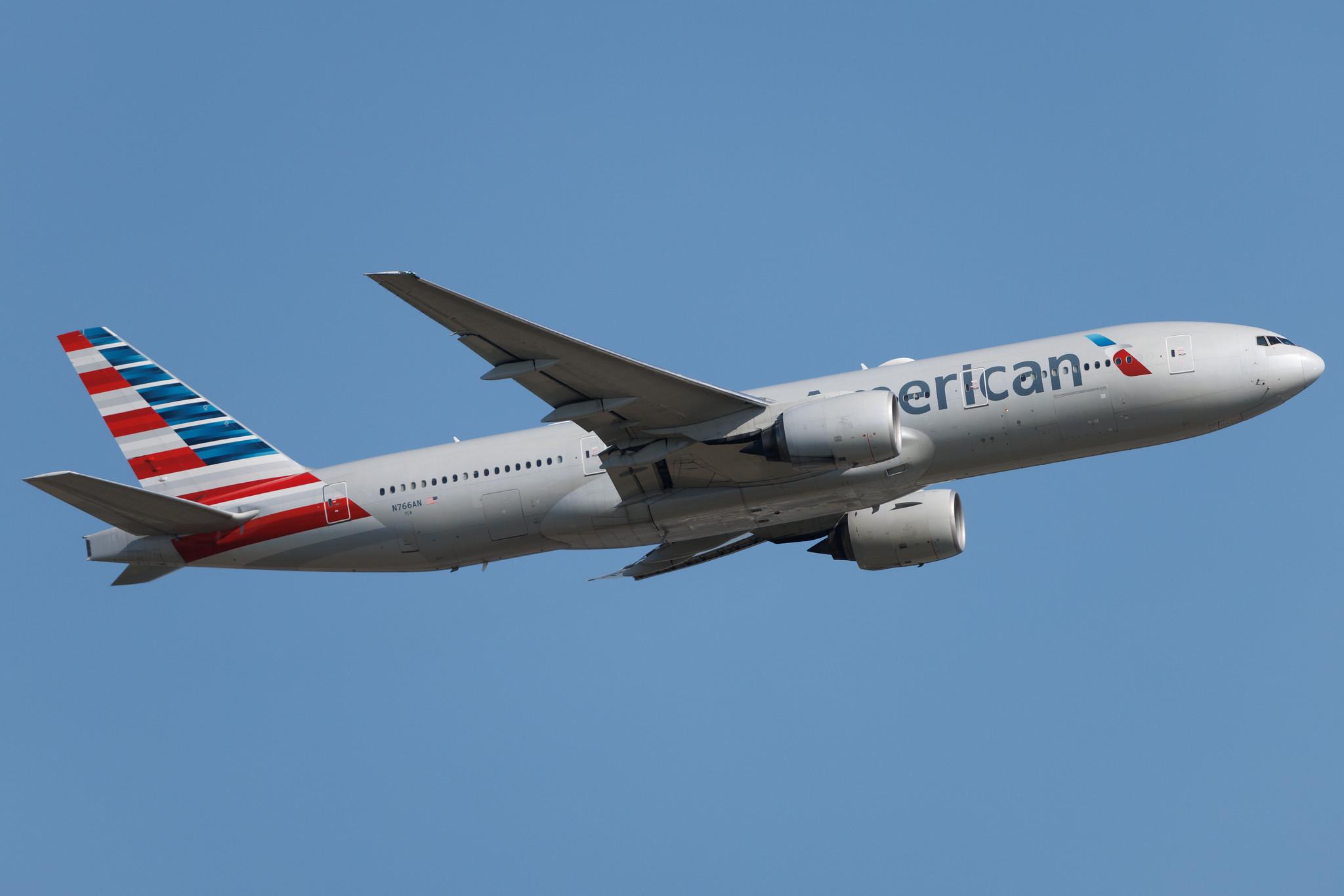 Frankfurt Airport: American Airlines (AA / AAL) | Boeing 777-223(ER) B772 | N766AN | MSN 32880