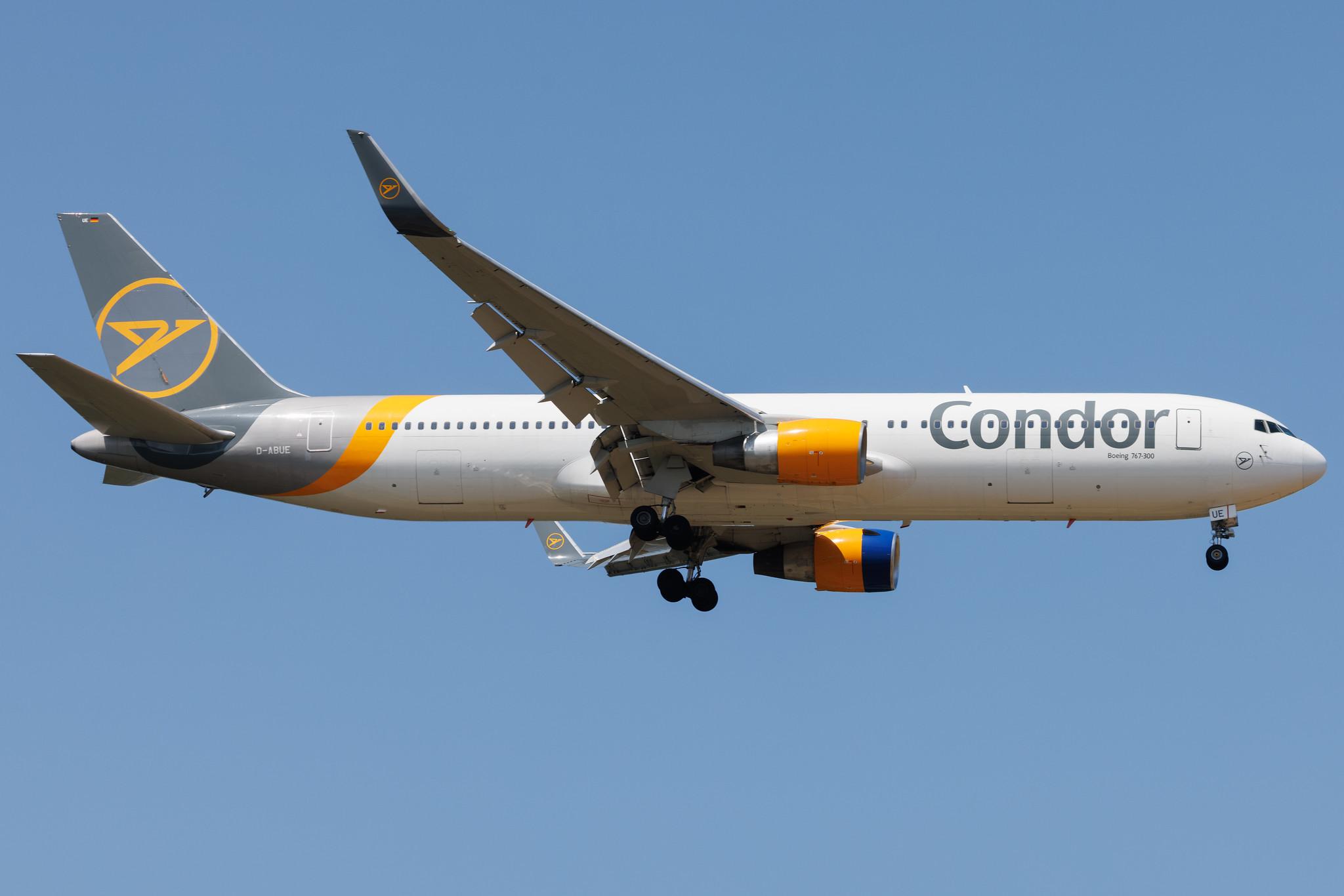 Frankfurt Airport: Condor (DE / CFG) | Boeing 767-330(ER) B763 | D-ABUE | MSN 26984