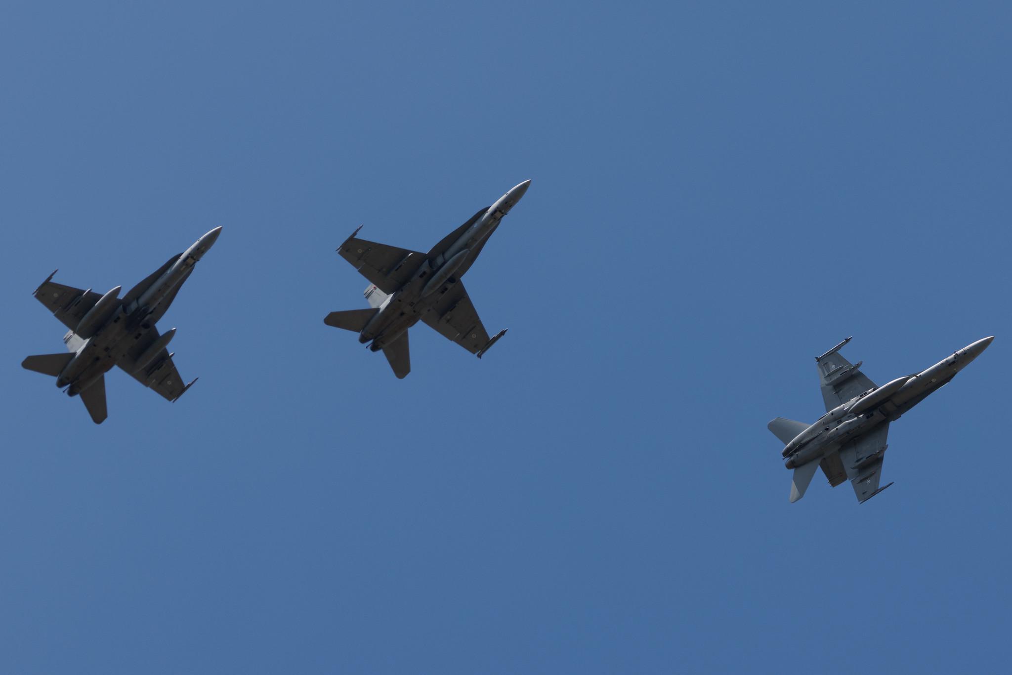 Fliegerhorst Hohn: Finland - Air Force | McDonnell Douglas F/A-18 Hornet F18 | HN-433 | MSN 1439/FNC033