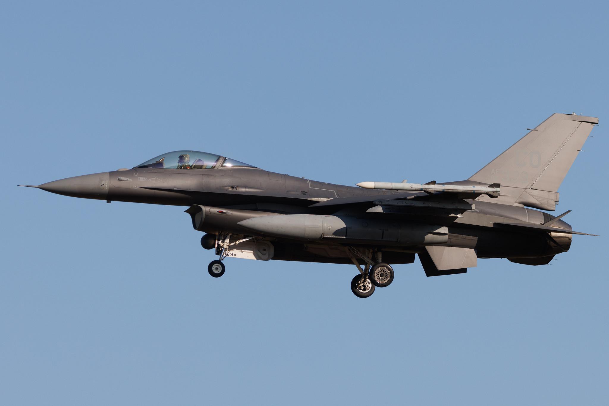 Schleswig Jagel Airport: United States Air Force (USAF) | General Dynamics F-16C Fighting Falcon F16 | 86-0339 | MSN 5C-445