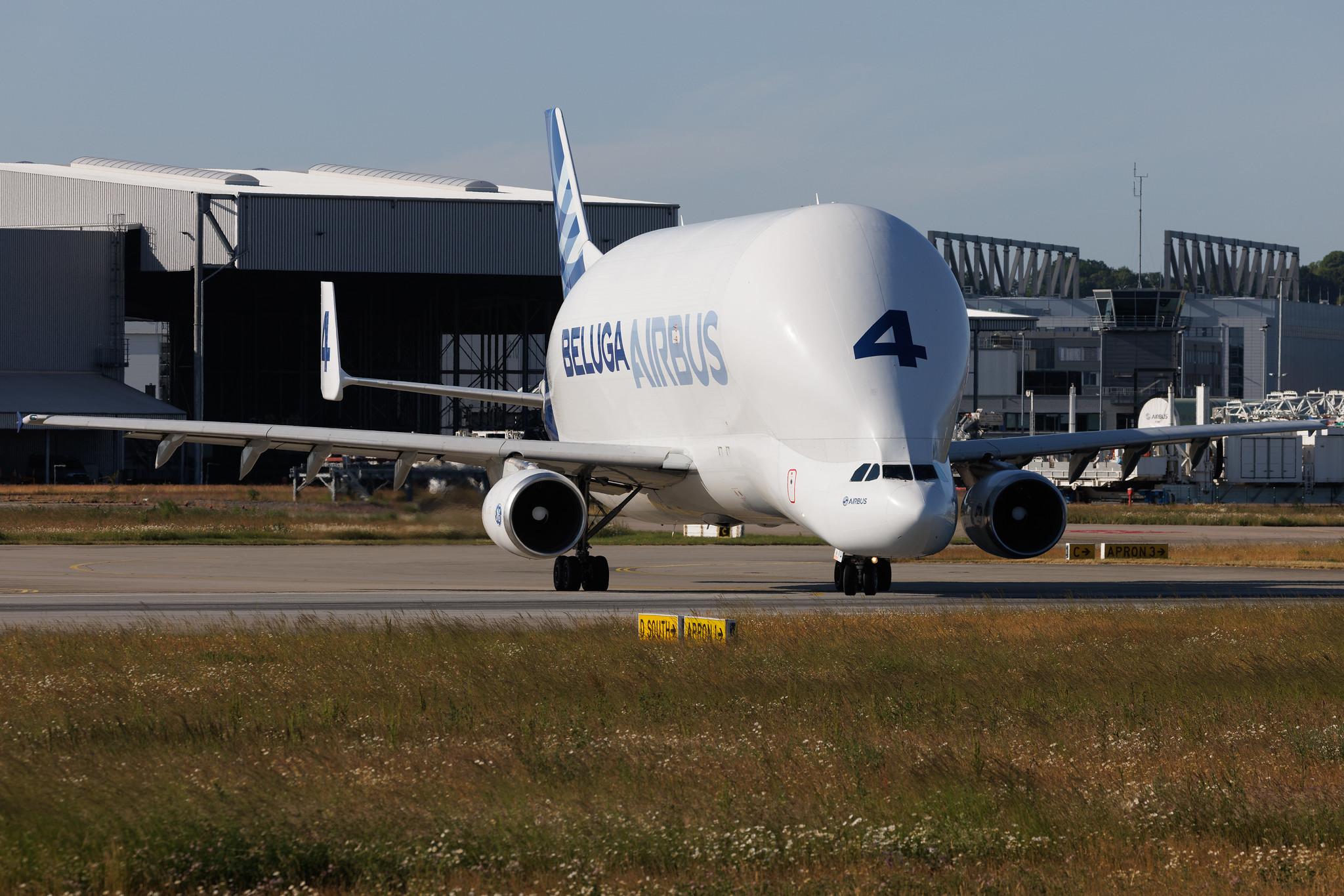 Hamburg Finkenwerder: Airbus Transport International (4Y / BGA) | Airbus A300-608ST Beluga A3ST | F-GSTD | MSN 776
