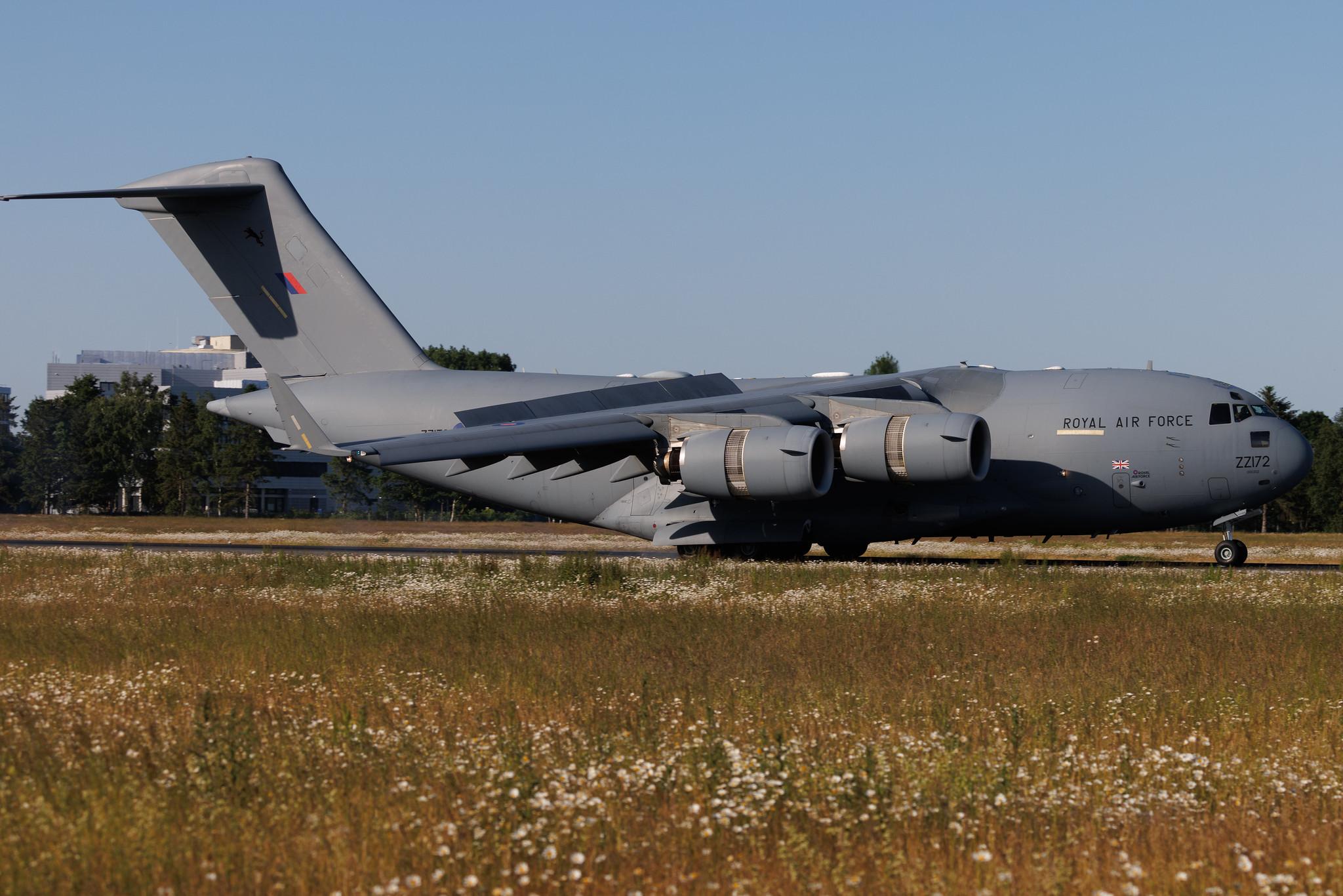 Hamburg Airport: United Kingdom - Royal Air Force (RAF) (/ RRR) | Operator: United Kingdom - Royal Air Force Air Transport | Boeing C-17A Globemaster III C17 | ZZ172 | MSN 50079/UK-2