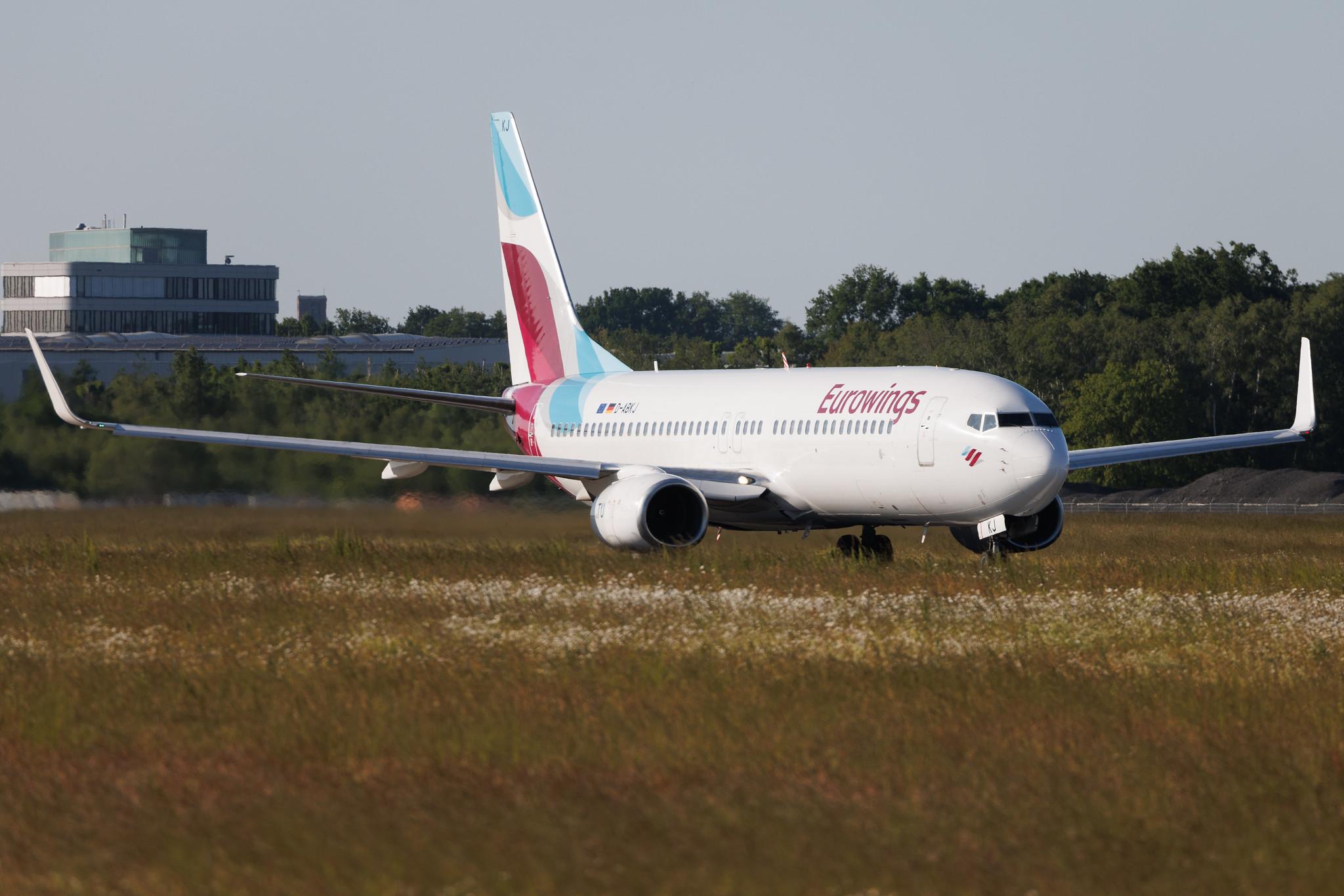 Hamburg Airport: Eurowings (EW / EWG) | Operator: TUI fly | Boeing 737-86J B738 | D-ABKJ | MSN 37749