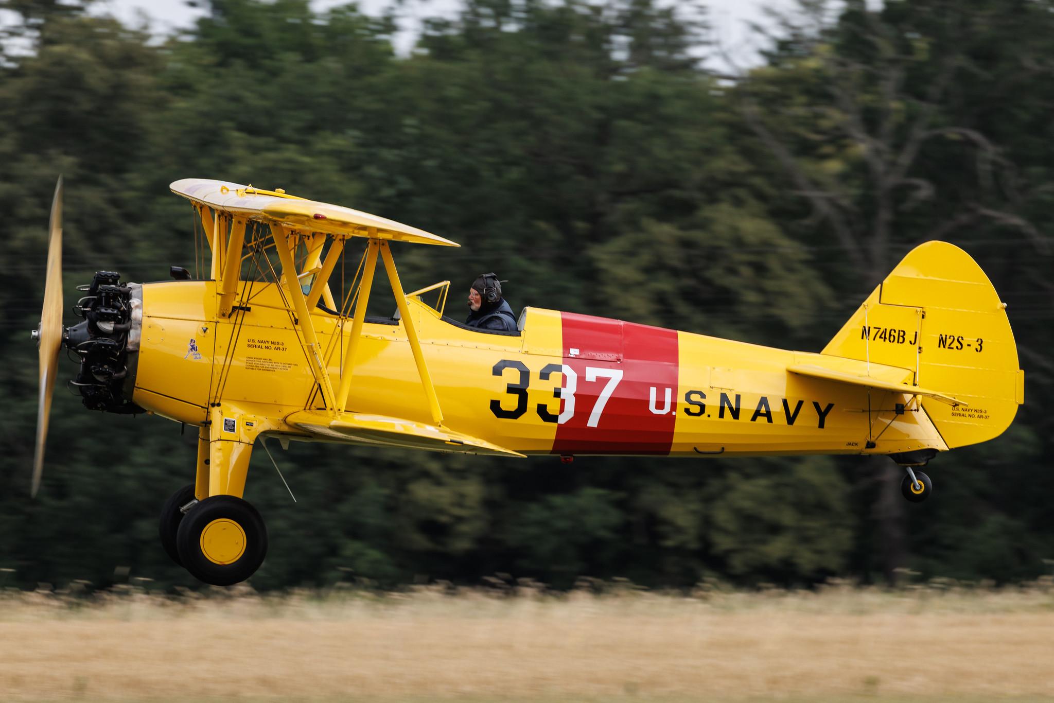 Flugplatz Bienenfarm: Private owner | Boeing Stearmann N2S-3 N2S | N746BJ | MSN AR-37