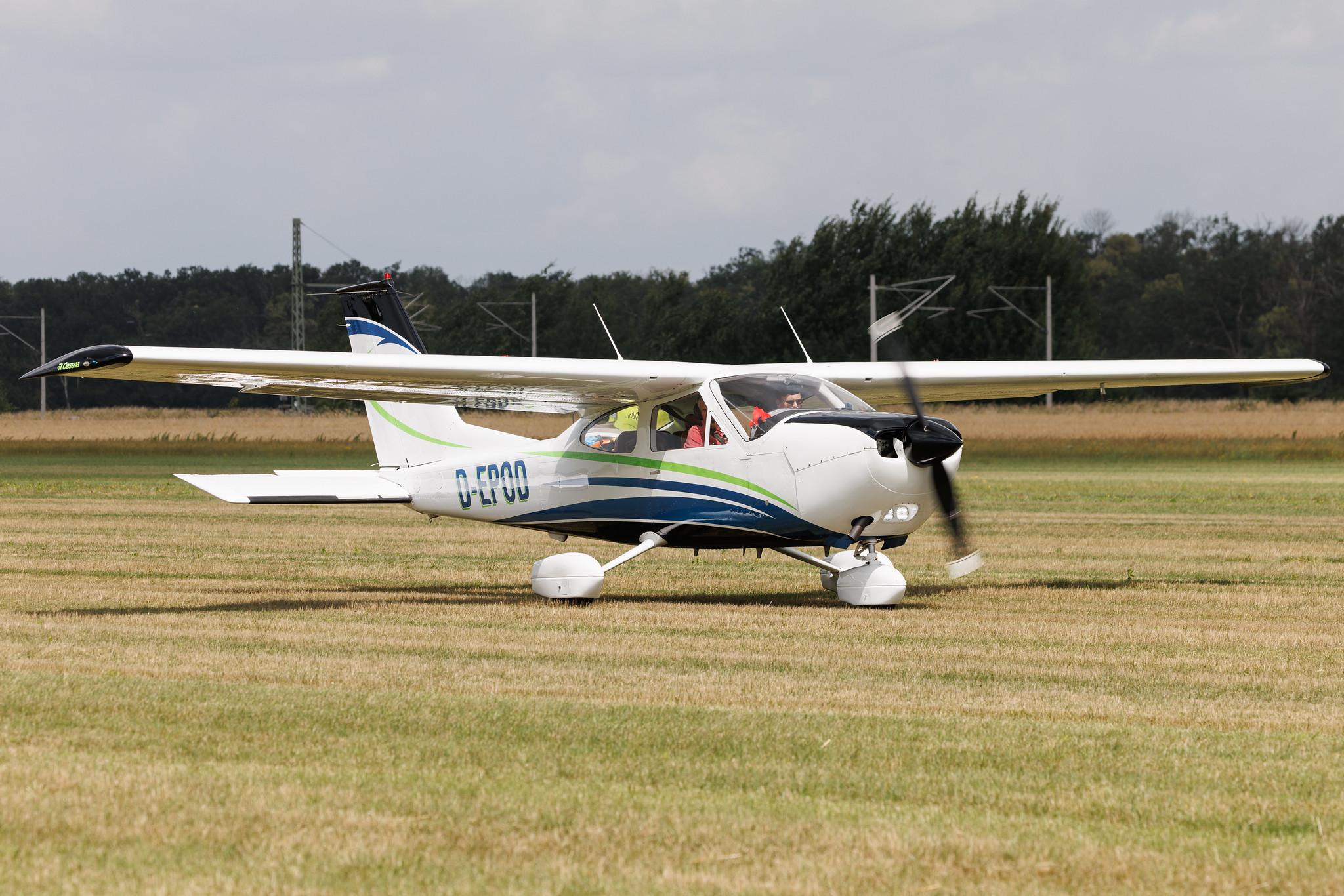 Flugplatz Bienenfarm: Private owner | Cessna 177B Cardinal C177 | D-EPOD | MSN 17702729