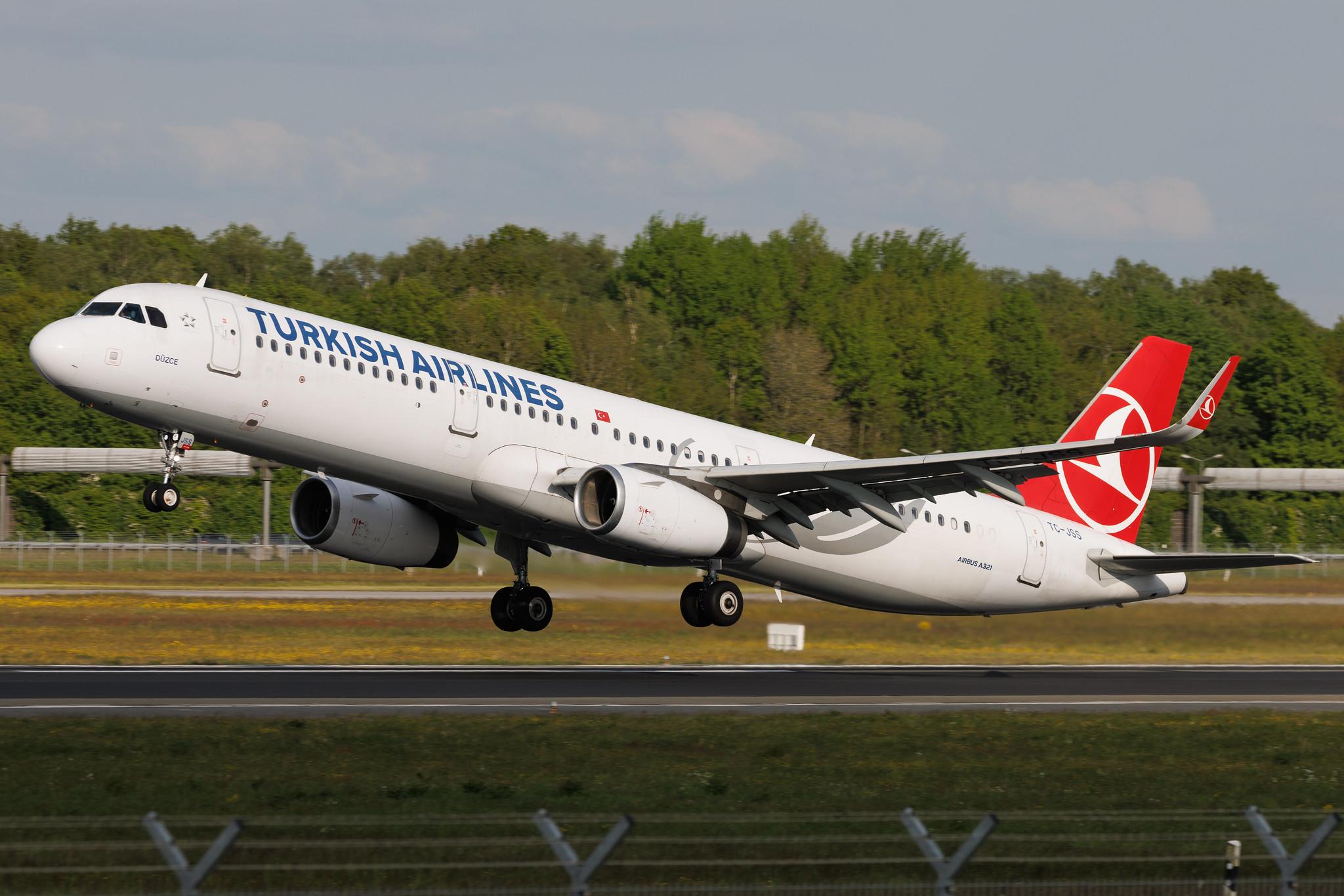 Hamburg Airport: Turkish Airlines (TK / THY) | Airbus A321-231 A321 | TC-JSS | MSN 6657