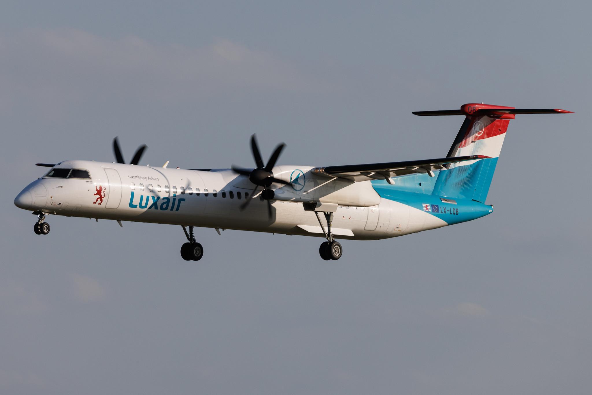 Luxembourg Findel Airport: Luxair (LG / LGL) | De Havilland Canada Dash 8-400 DH8D | LX-LQB | MSN 4512