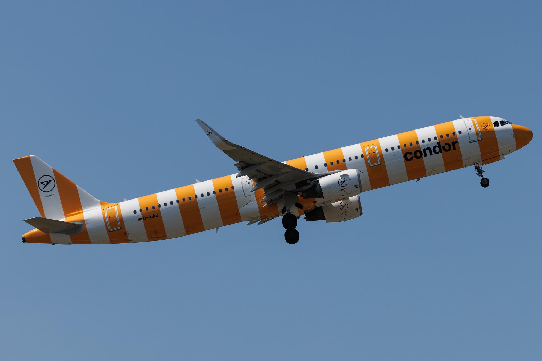 Hamburg Airport: Condor (DE / CFG) | Airbus A321-211 A321 | D-AIAD | MSN 6053