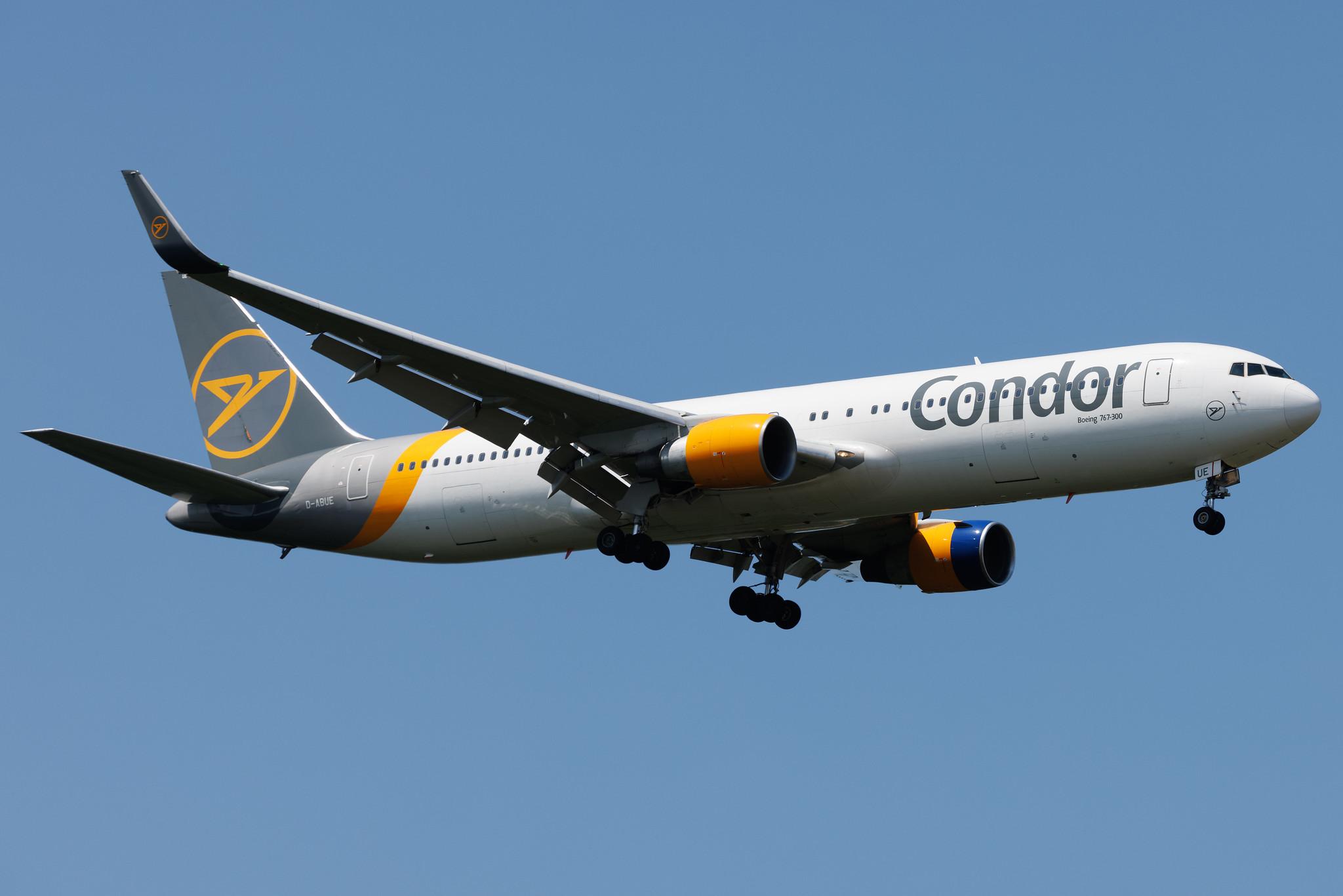 Frankfurt Airport: Condor (DE / CFG) | Boeing 767-330(ER) B763 | D-ABUE | MSN 26984