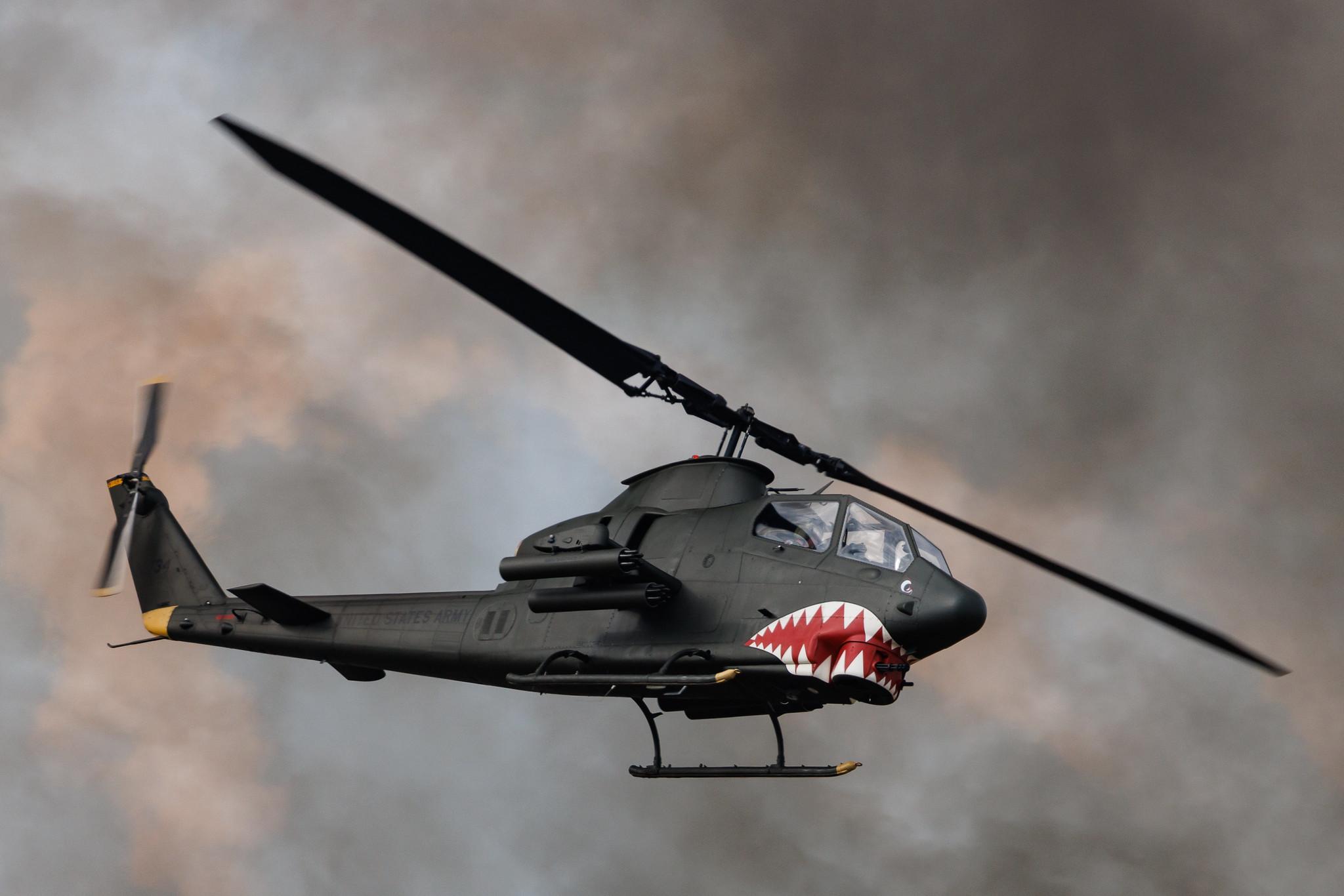 ANTIDOTUM Airshow Leszno: Private owner | Bell TAH-1P Cobra HUCO | OK-AHC | MSN 77-22734