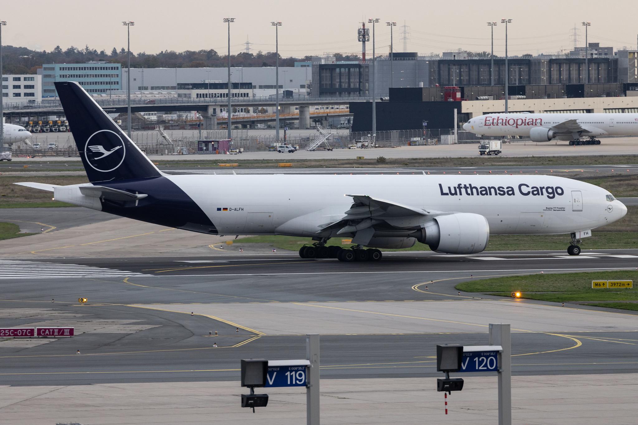 Frankfurt Airport: Lufthansa Cargo (/ GEC) | Boeing 777-F B77L | D-ALFH | MSN 66911