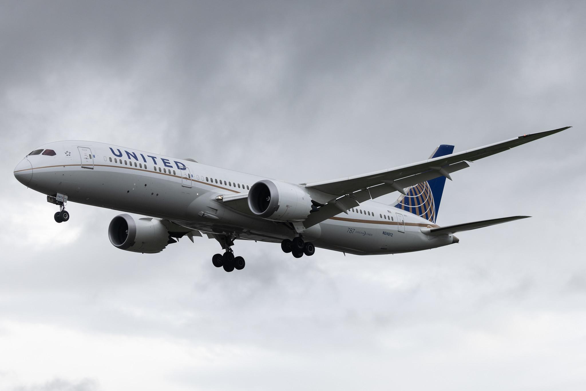 London Heathrow: United Airlines (UA / UAL) | Boeing 787-9 Dreamliner B789 | N24972 | MSN 40939
