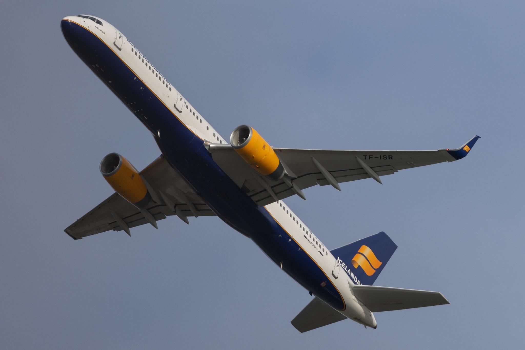 London Heathrow: Icelandair (FI / ICE) | Boeing 757-256 B752 | TF-ISR | MSN 26248