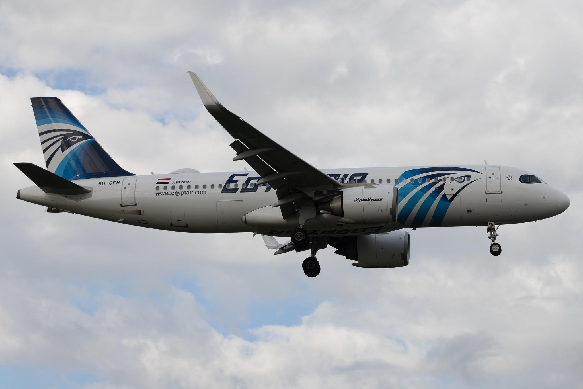 London Heathrow: Egyptair (MS / MSR) | Livery: 90 Years Sticker | Airbus A320-251N A20N | SU-GFM | MSN 9532