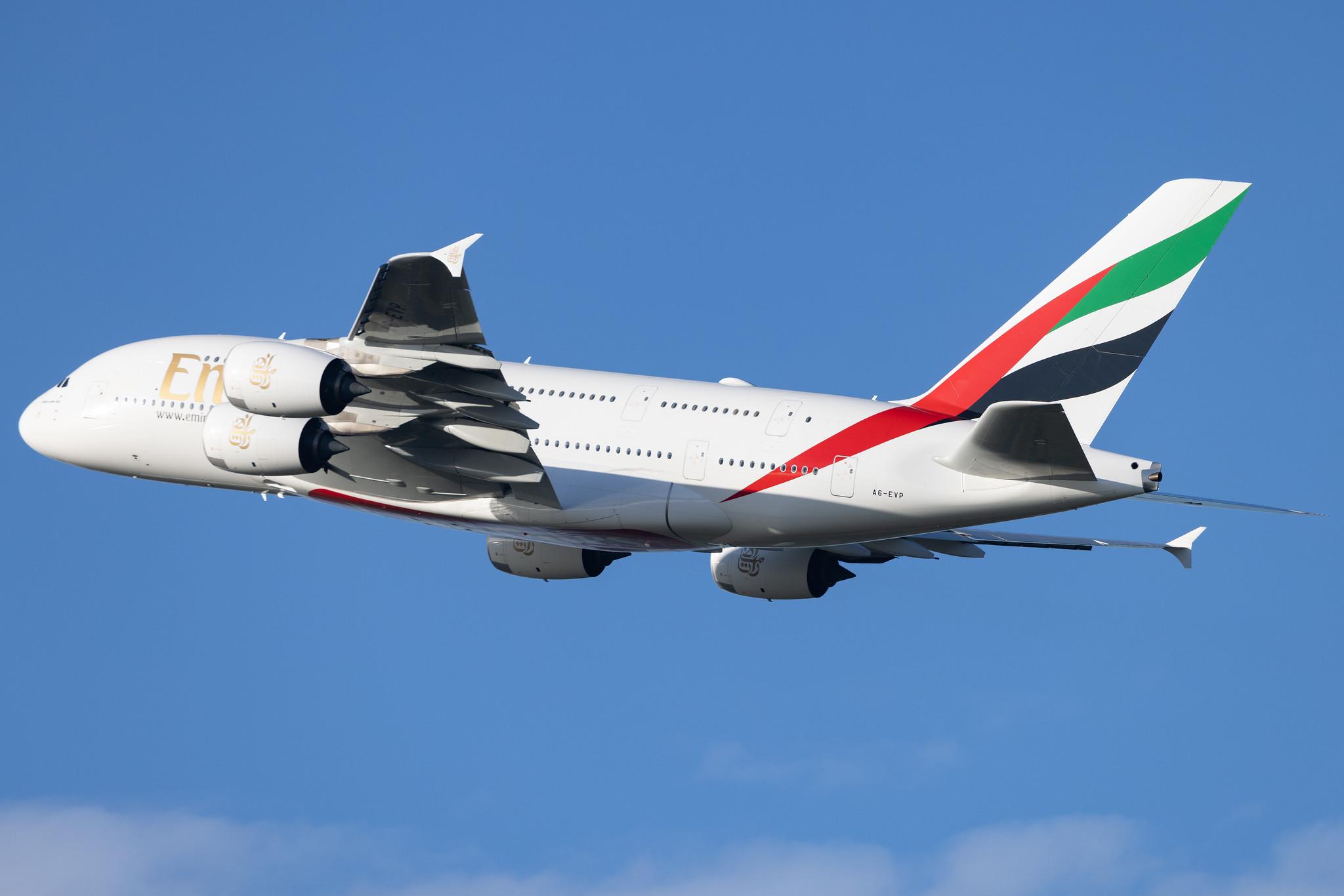 London Heathrow: Emirates (EK / UAE) | Airbus A380-842 A388 | A6-EVP | MSN 269