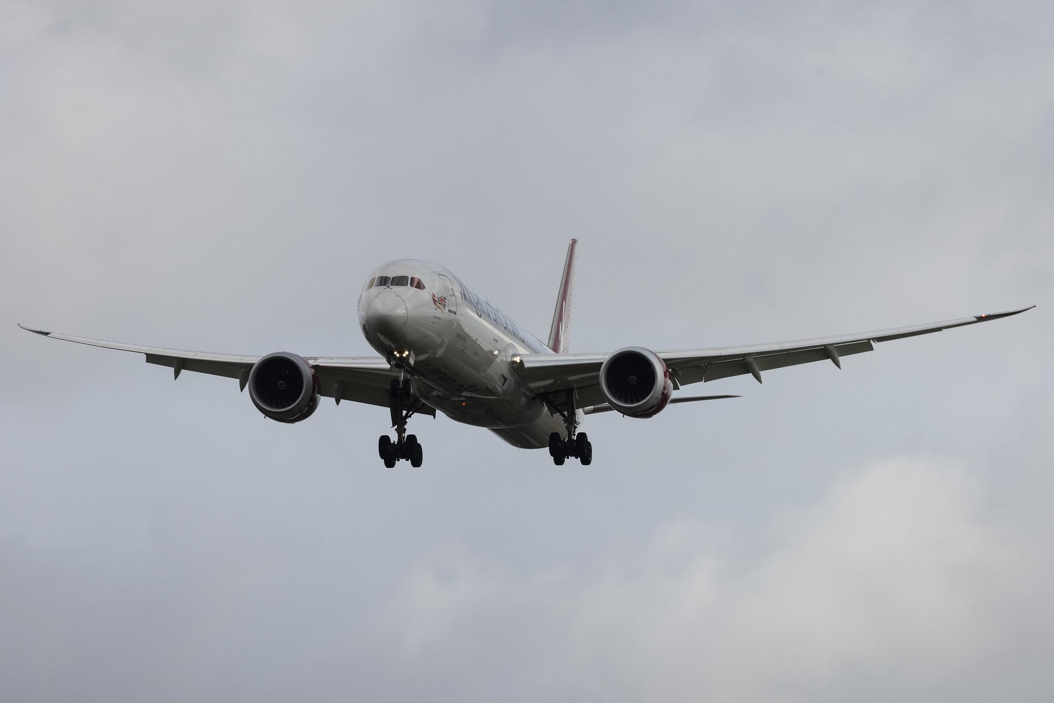 London Heathrow: Virgin Atlantic (VS / VIR) | Boeing 787-9 Dreamliner B789 | G-VCRU | MSN 37972