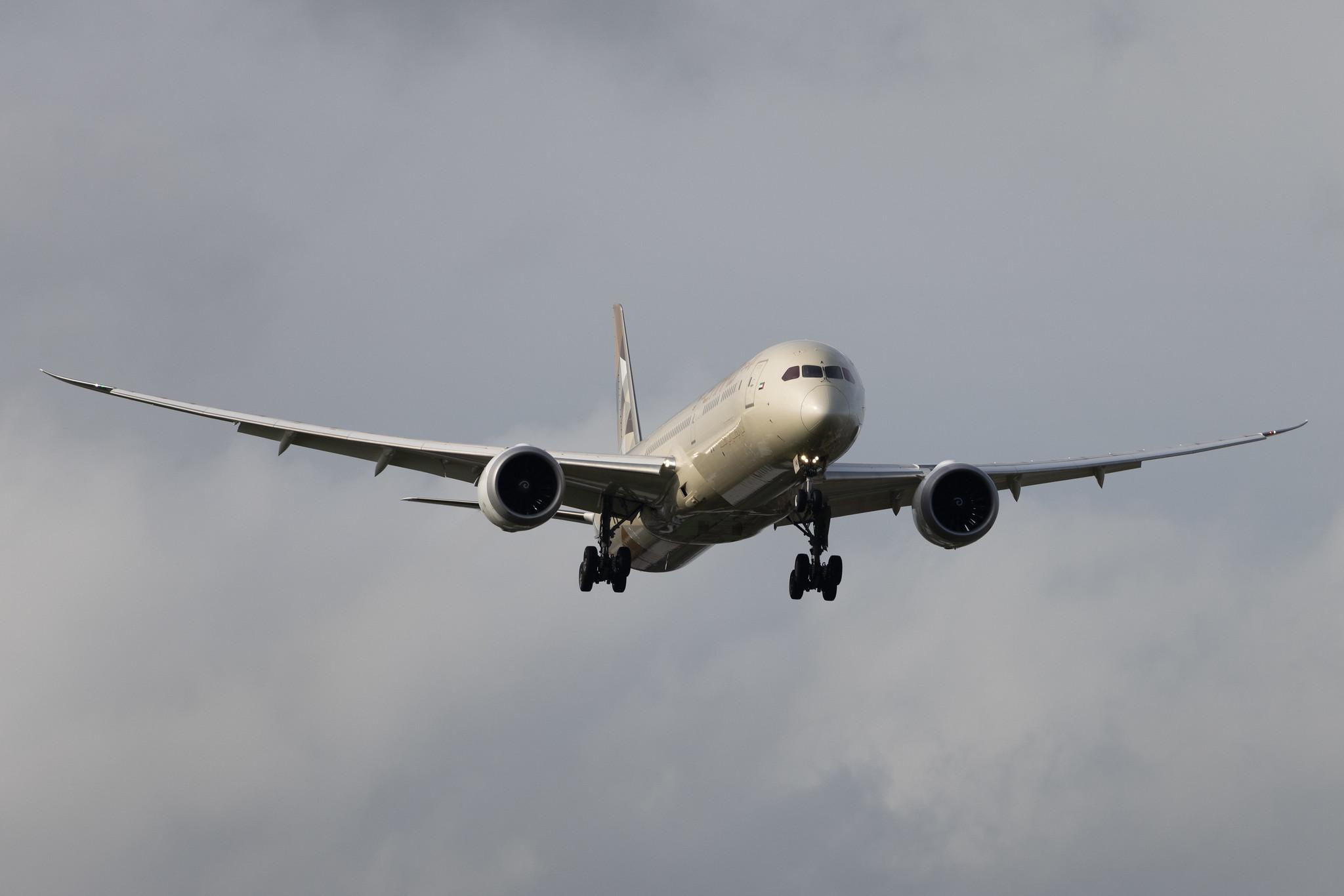 London Heathrow: Etihad Airways (EY / ETD) | Boeing 787-10 Dreamliner B78X | A6-BMA | MSN 60755