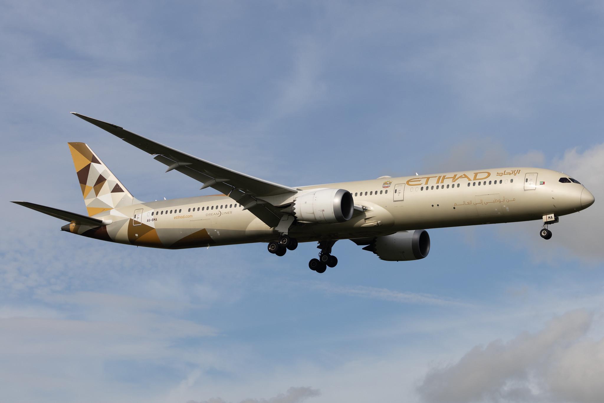 London Heathrow: Etihad Airways (EY / ETD) | Boeing 787-10 Dreamliner B78X | A6-BMA | MSN 60755