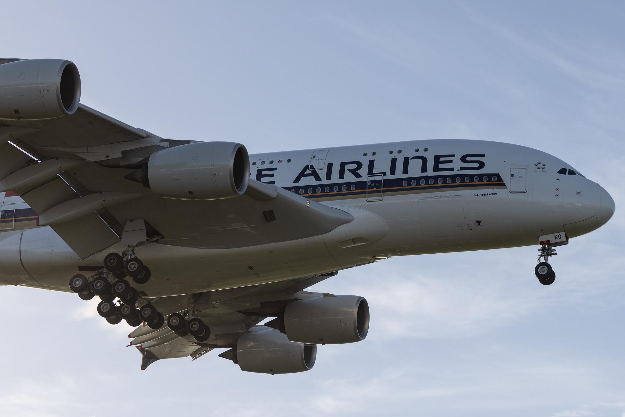 London Heathrow: Singapore Airlines (SQ / SIA) | Airbus A380-841 A388 | 9V-SKQ | MSN 079