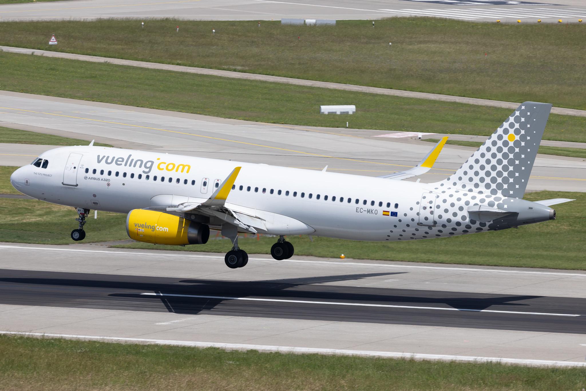 Flughafen Zürich: Vueling (VY / VLG) | Airbus A320-232 A320 | EC-MKO | MSN 7028