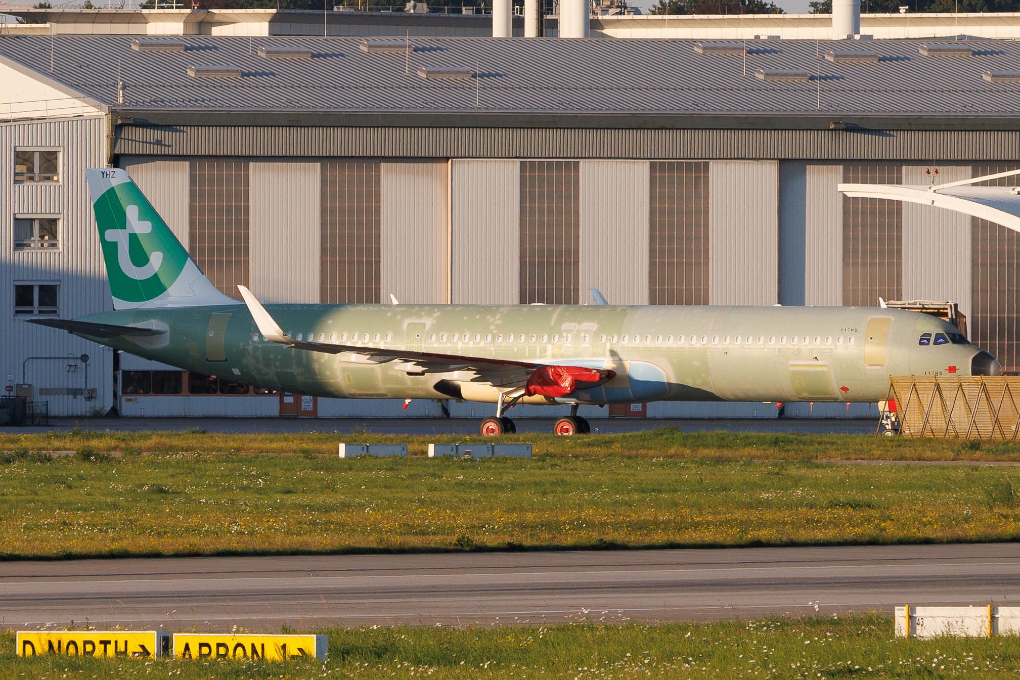 Hamburg Finkenwerder: Transavia (HV / TRA) | Airbus A321-252NX A21N | D-AZWU | PH-YHZ | MSN 11702