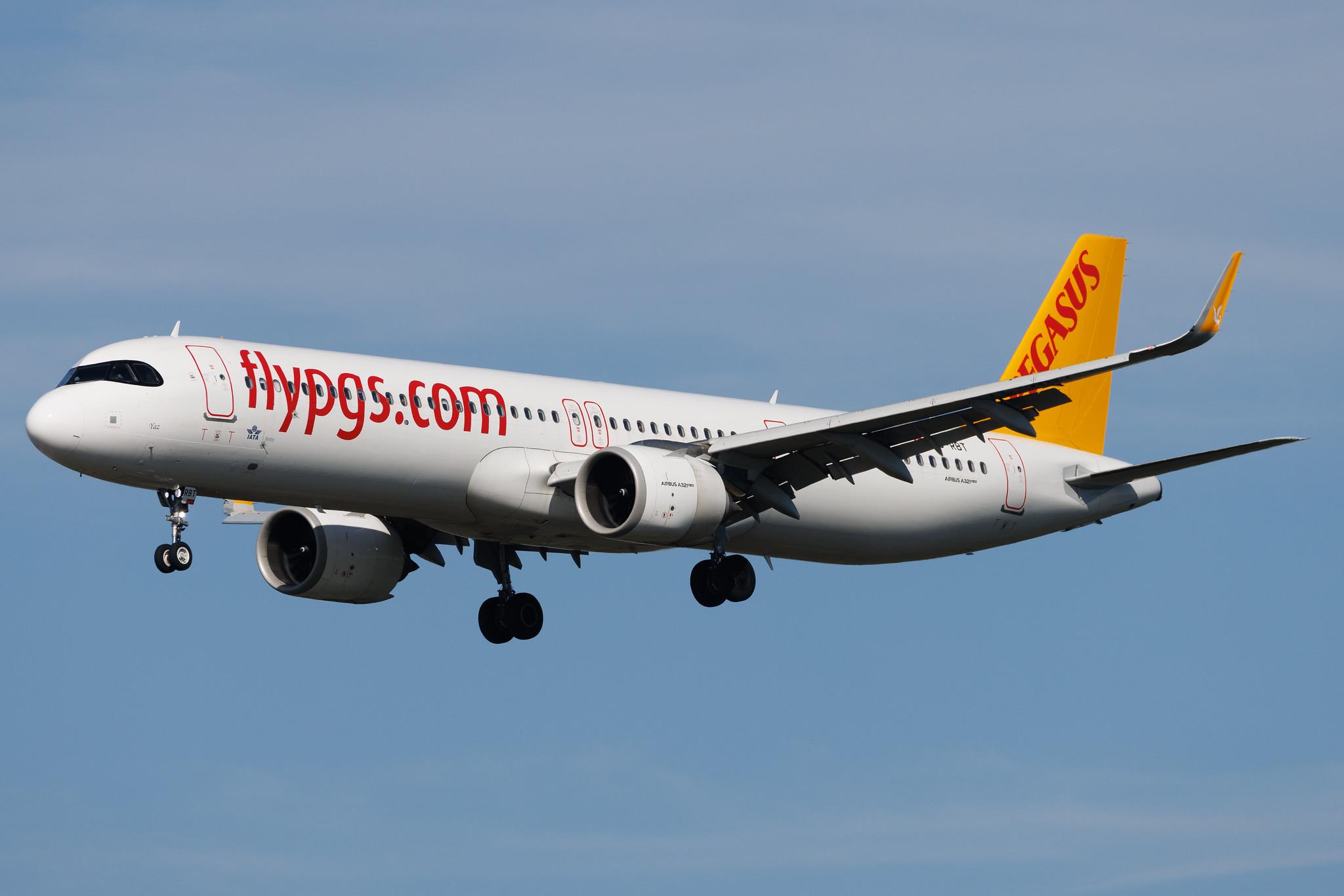 Frankfurt Airport: Pegasus (PC / PGT) | Operator: Pegasus Airlines | Airbus A321-251NX A21N | TC-RBT | MSN 10924