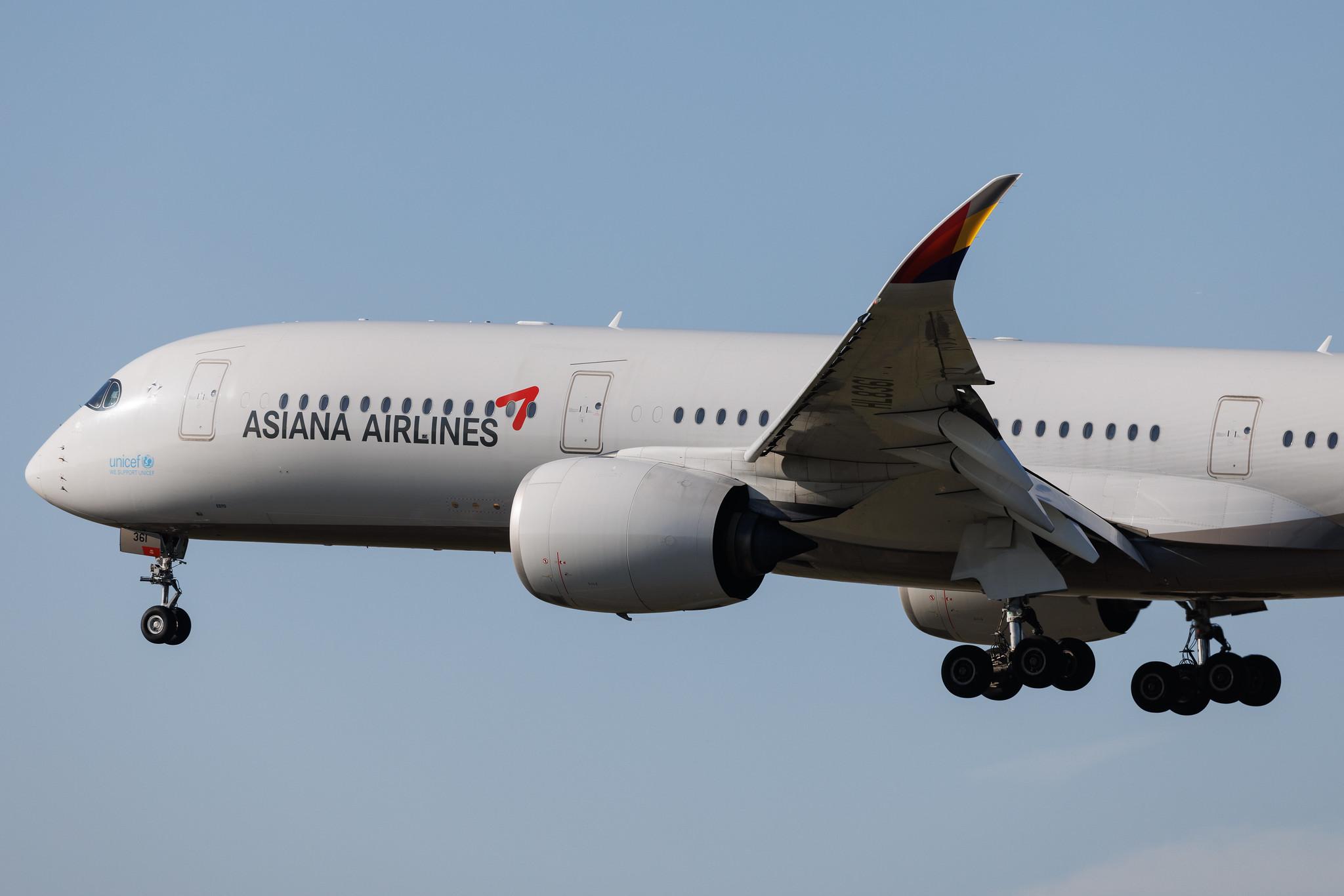 Frankfurt Airport: Asiana Airlines (OZ / AAR) | Airbus A350-941 A359 | HL8361 | MSN 301