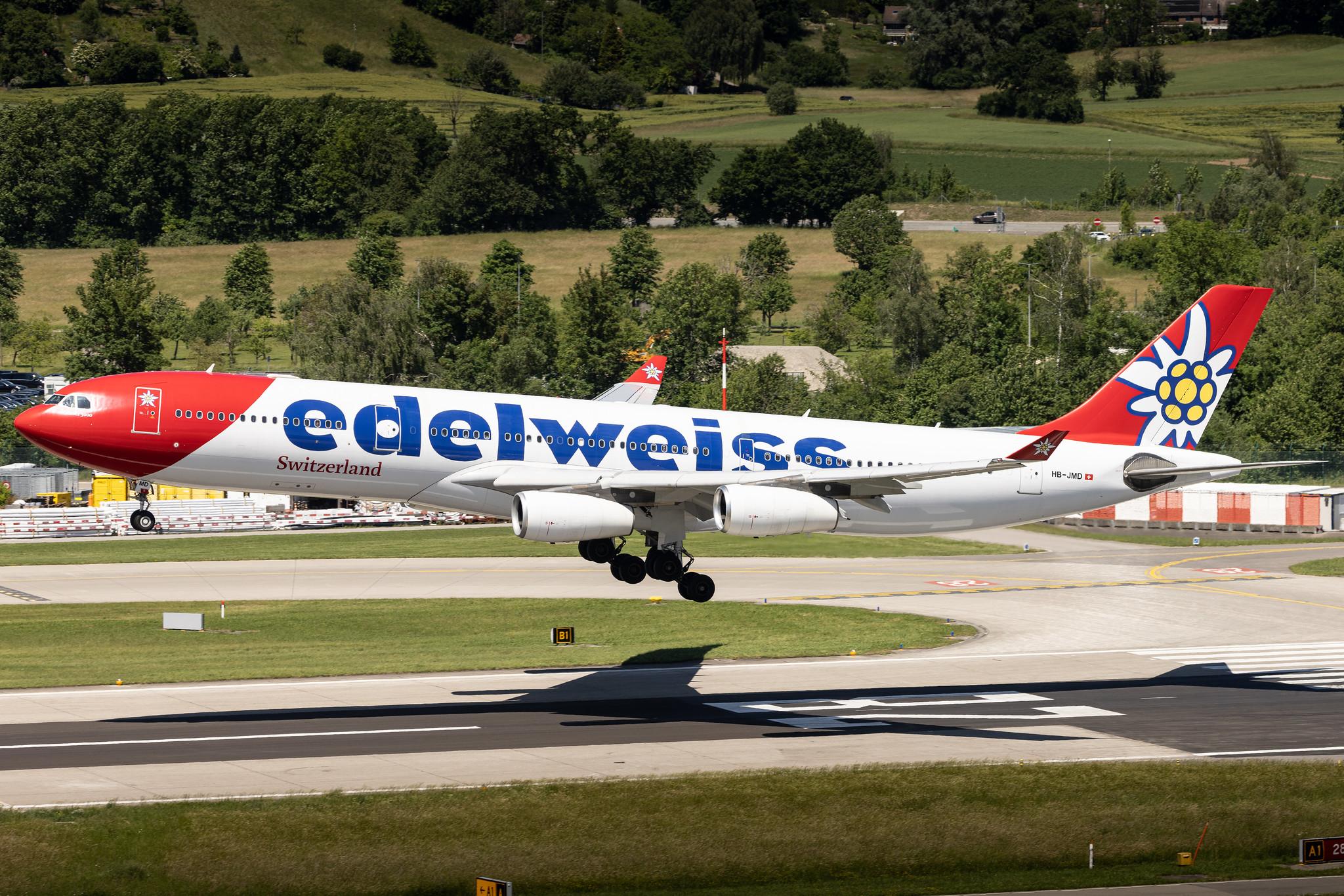 Flughafen Zürich: Edelweiss Air (WK / EDW) | Airbus A340-313 A343 | HB-JMD | MSN 556