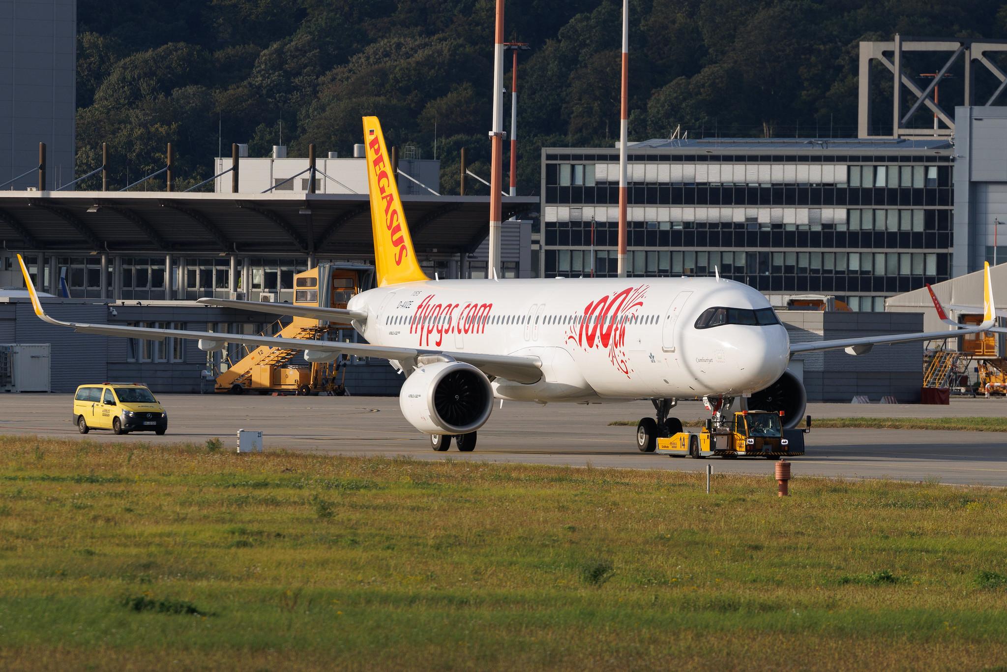 Hamburg Finkenwerder: Pegasus (PC / PGT) | Airbus A321-251NX A21N | D-AVZE | TC-RDP | MSN 11515
