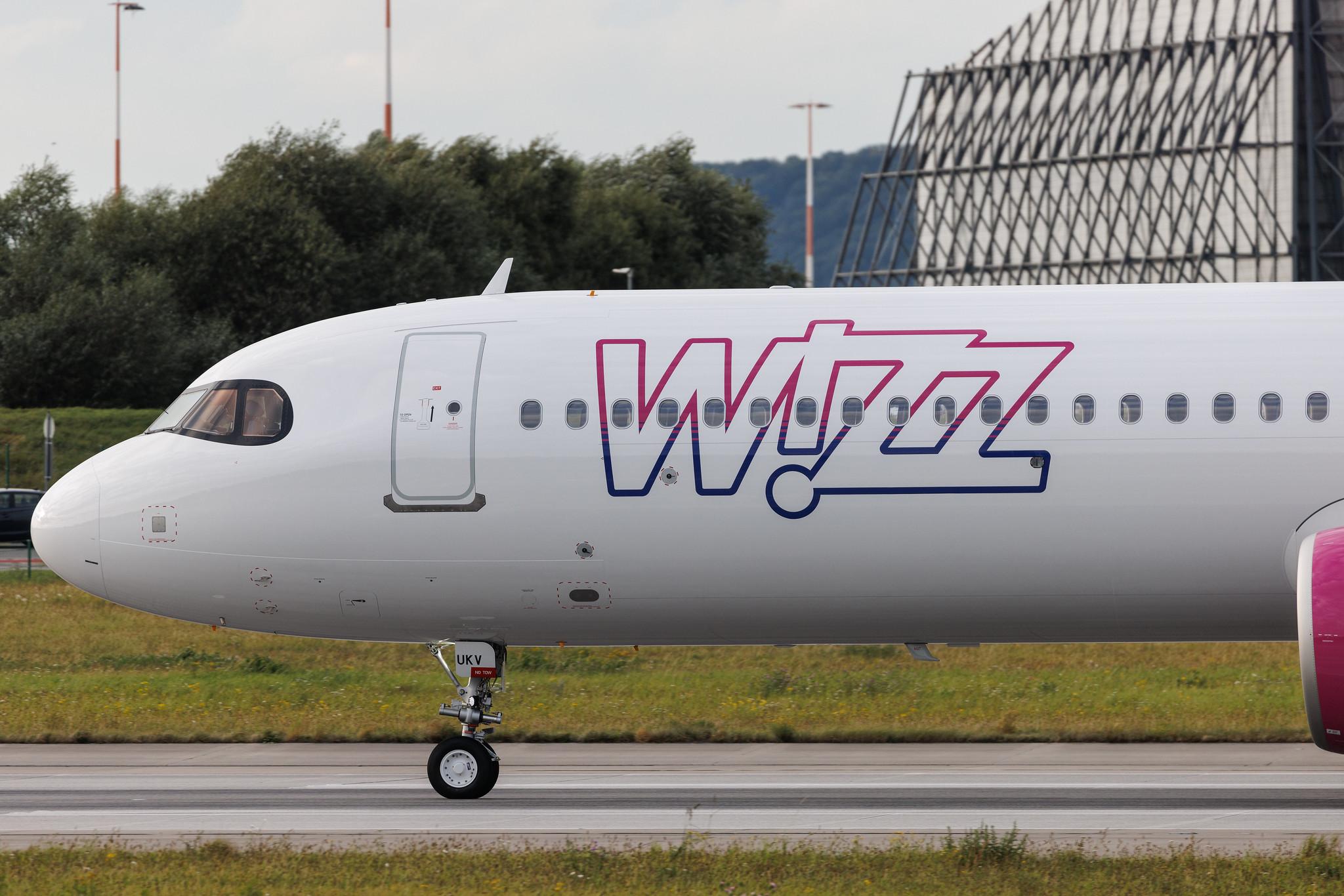 Hamburg Finkenwerder: Wizz Air UK (W9 / WUK) | Airbus A321-271NX A21N | D-AXXX | G-WUKV | MSN 11492