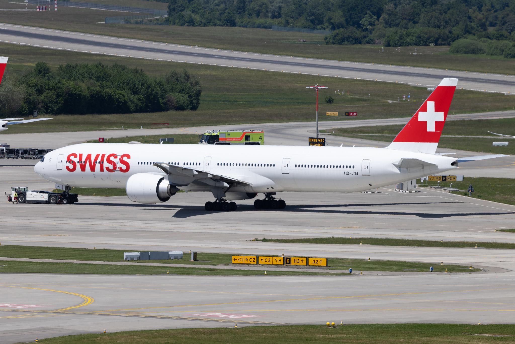 Flughafen Zürich: Swiss (LX / SWR) | Boeing 777-3DE(ER) B77W | HB-JNJ | MSN 62755