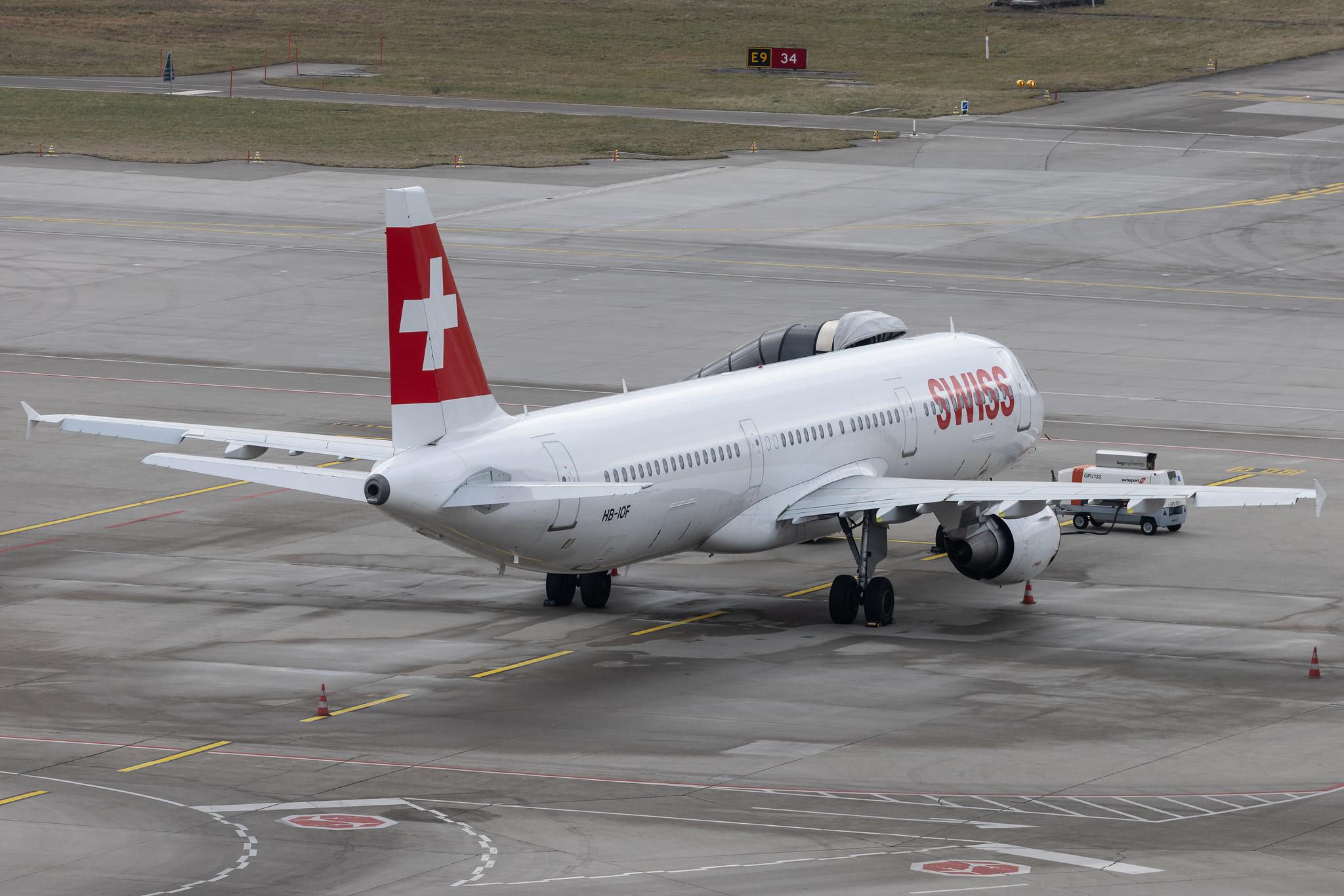 Flughafen Zürich: Swiss (LX / SWR) | Airbus A321-111 A321 | HB-IOF | MSN 0541
