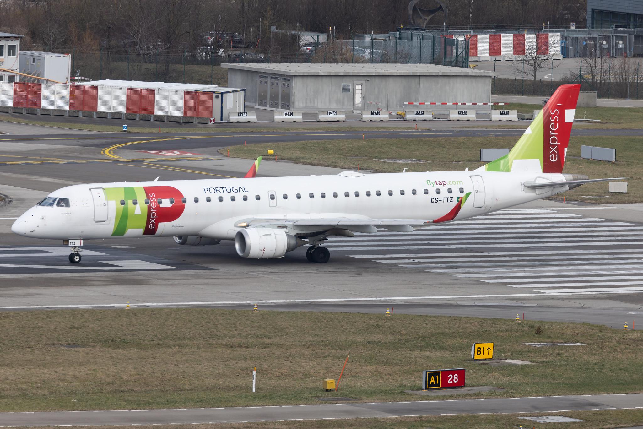 Flughafen Zürich: TAP Express (TP / TAP) | Operator: Portugália Airlines | Embraer E195AR E195 | CS-TTZ | MSN 19000628