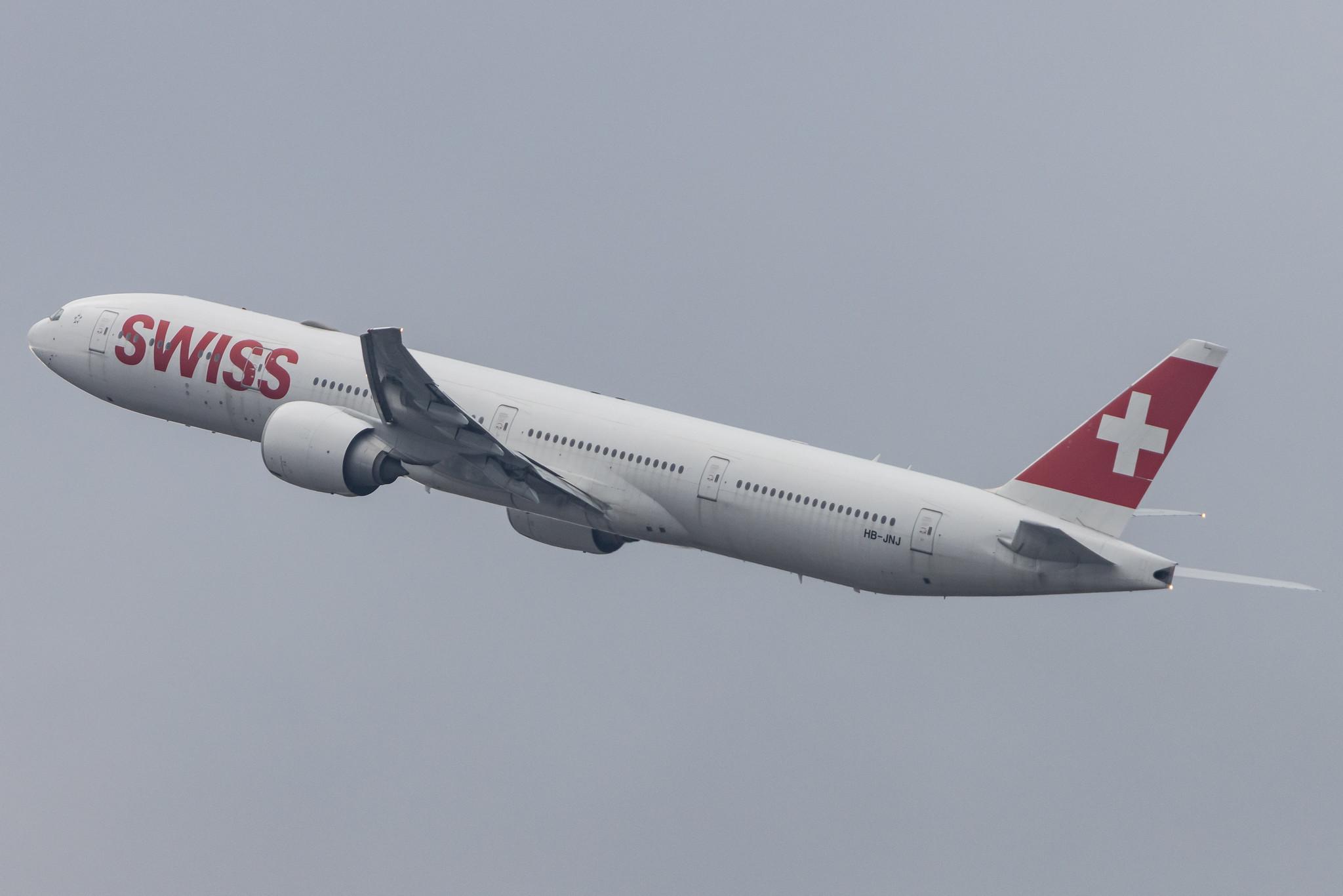 Flughafen Zürich: Swiss (LX / SWR) | Boeing 777-3DE(ER) B77W | HB-JNJ | MSN 62755