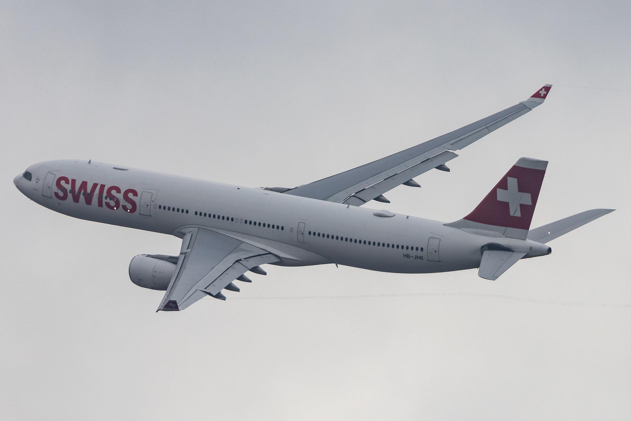 Flughafen Zürich: Swiss (LX / SWR) | Airbus A330-343 A333 | HB-JHK | MSN 1276