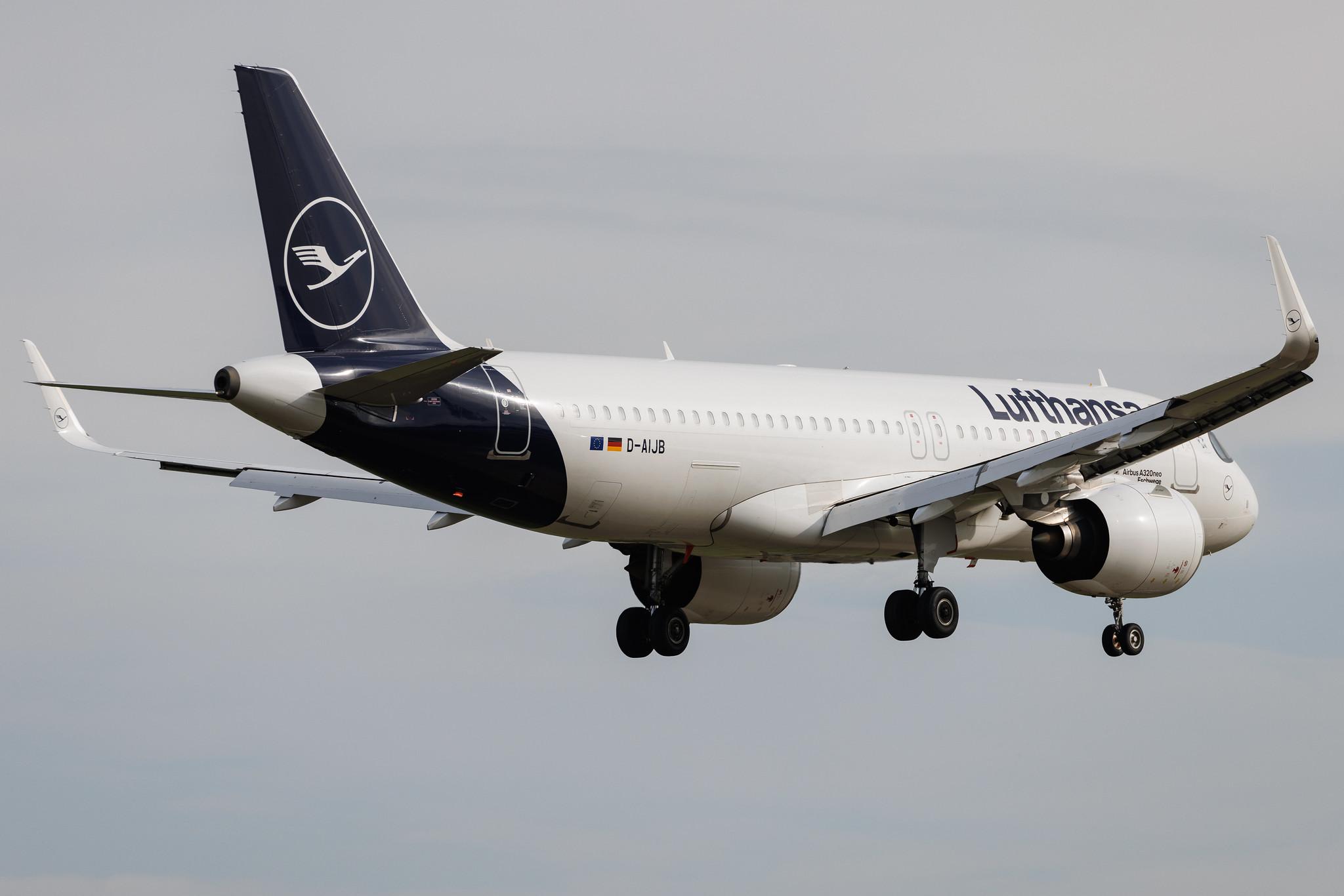 London Heathrow: Lufthansa (LH / DLH) | Airbus A320-271N A20N | D-AIJB | MSN 09493